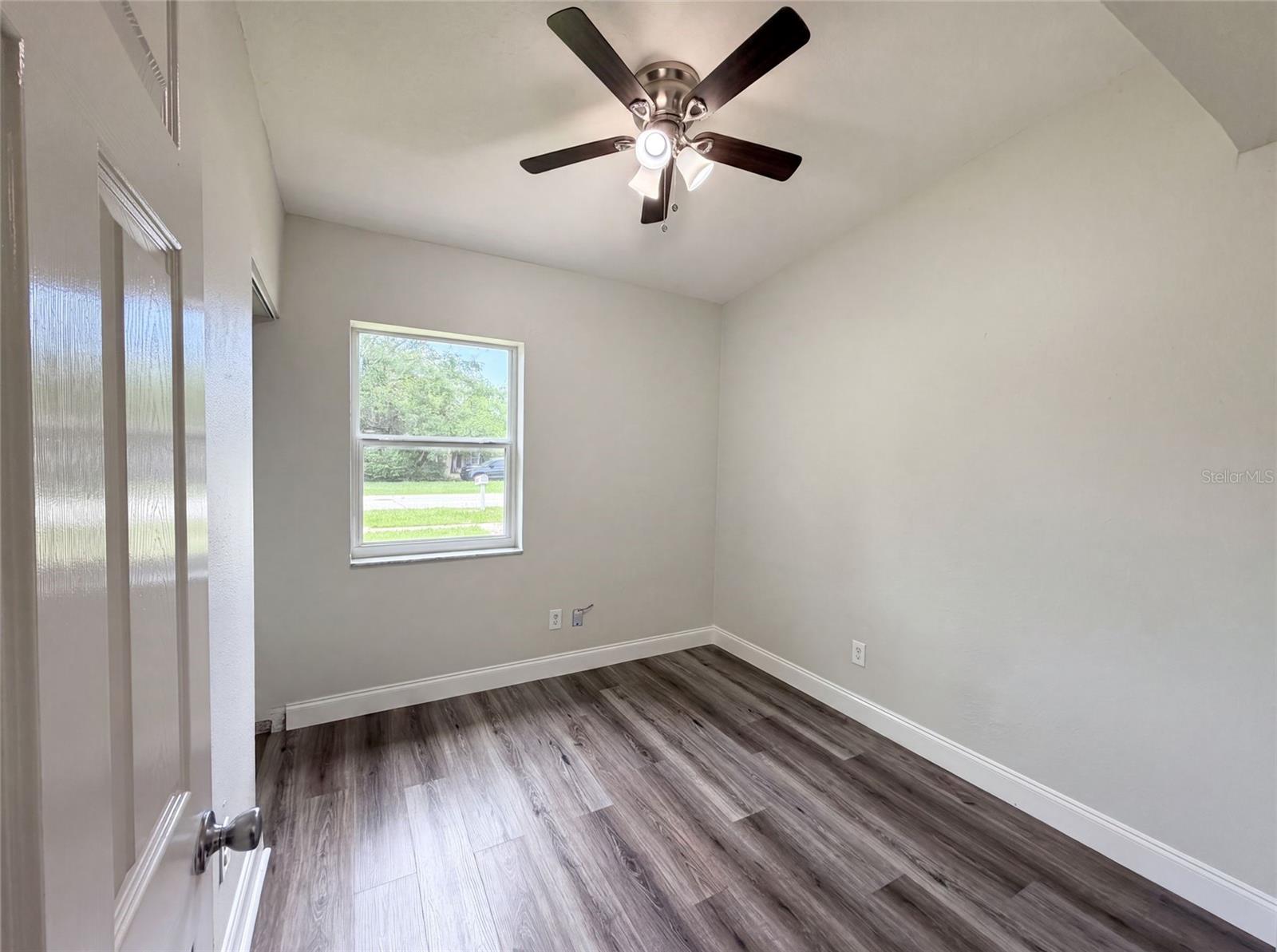 1502 DAROCA DR — photo 9