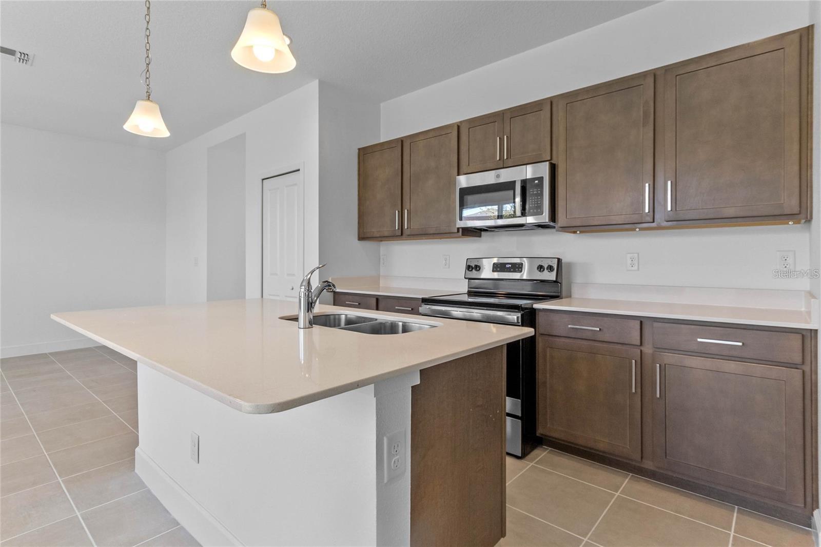 1345 CAPTIVA CV — photo 12