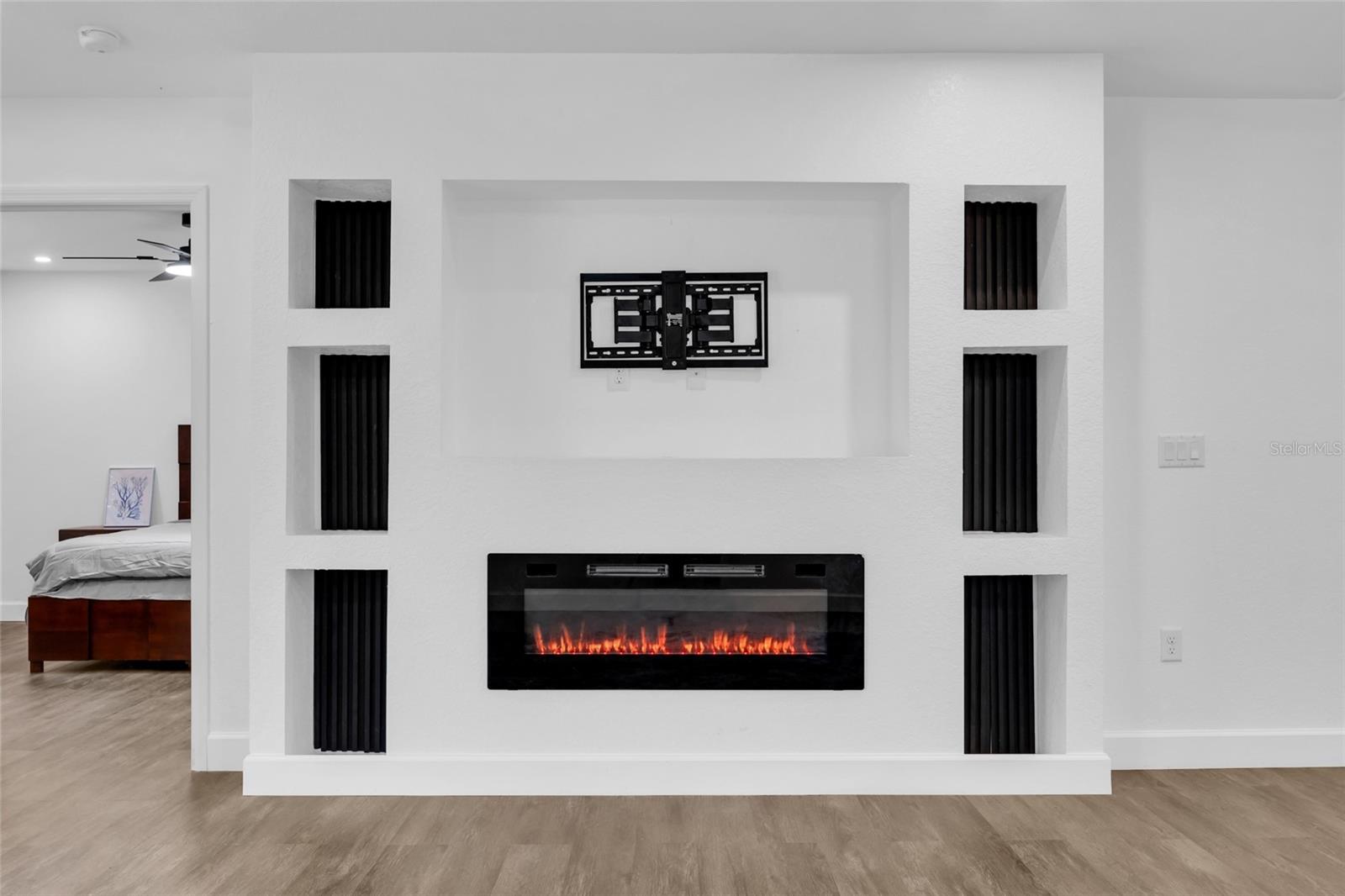 1765 ROSEBERRY LN — photo 11