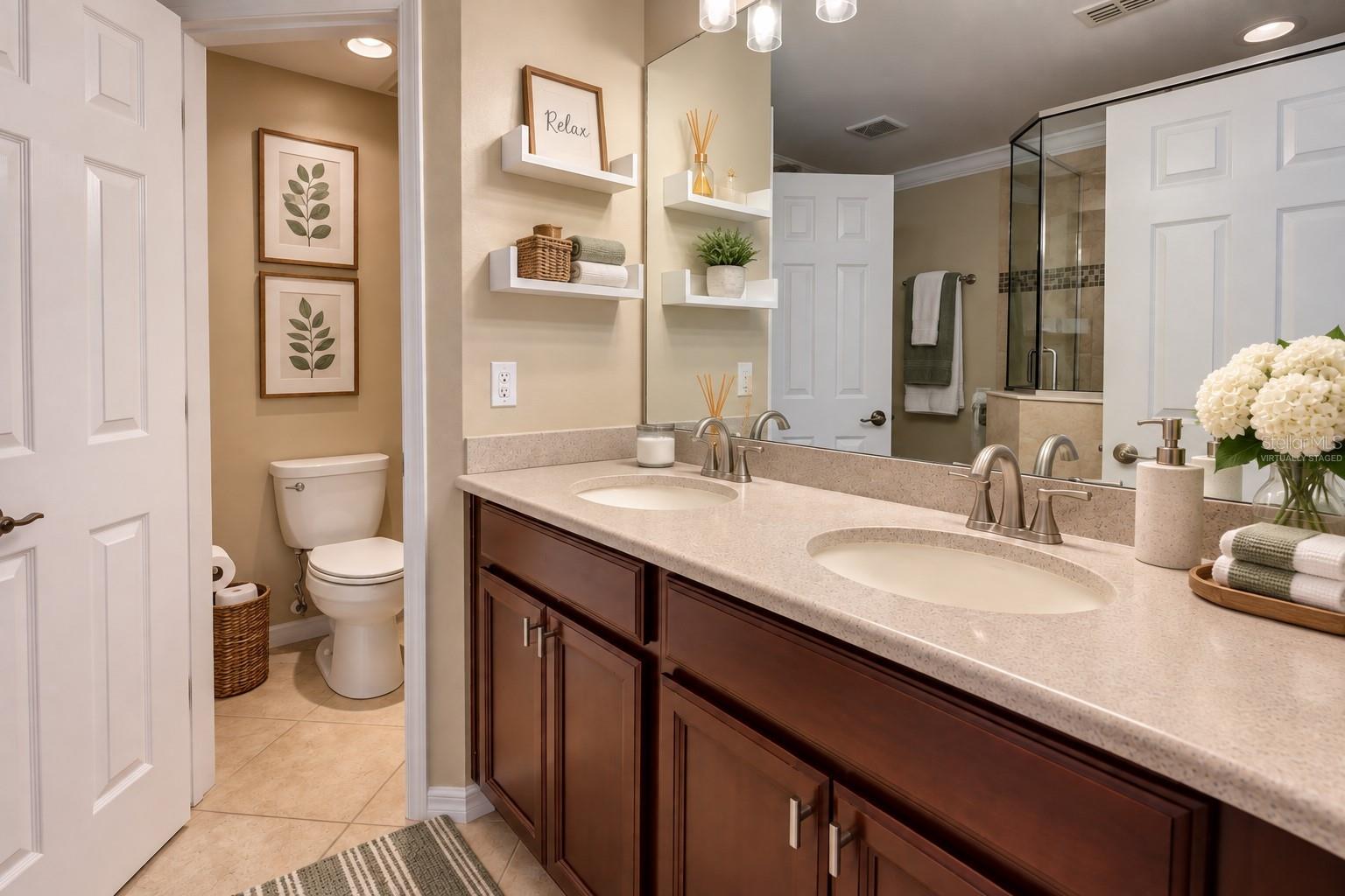 266 TERRACINA DR — photo 12