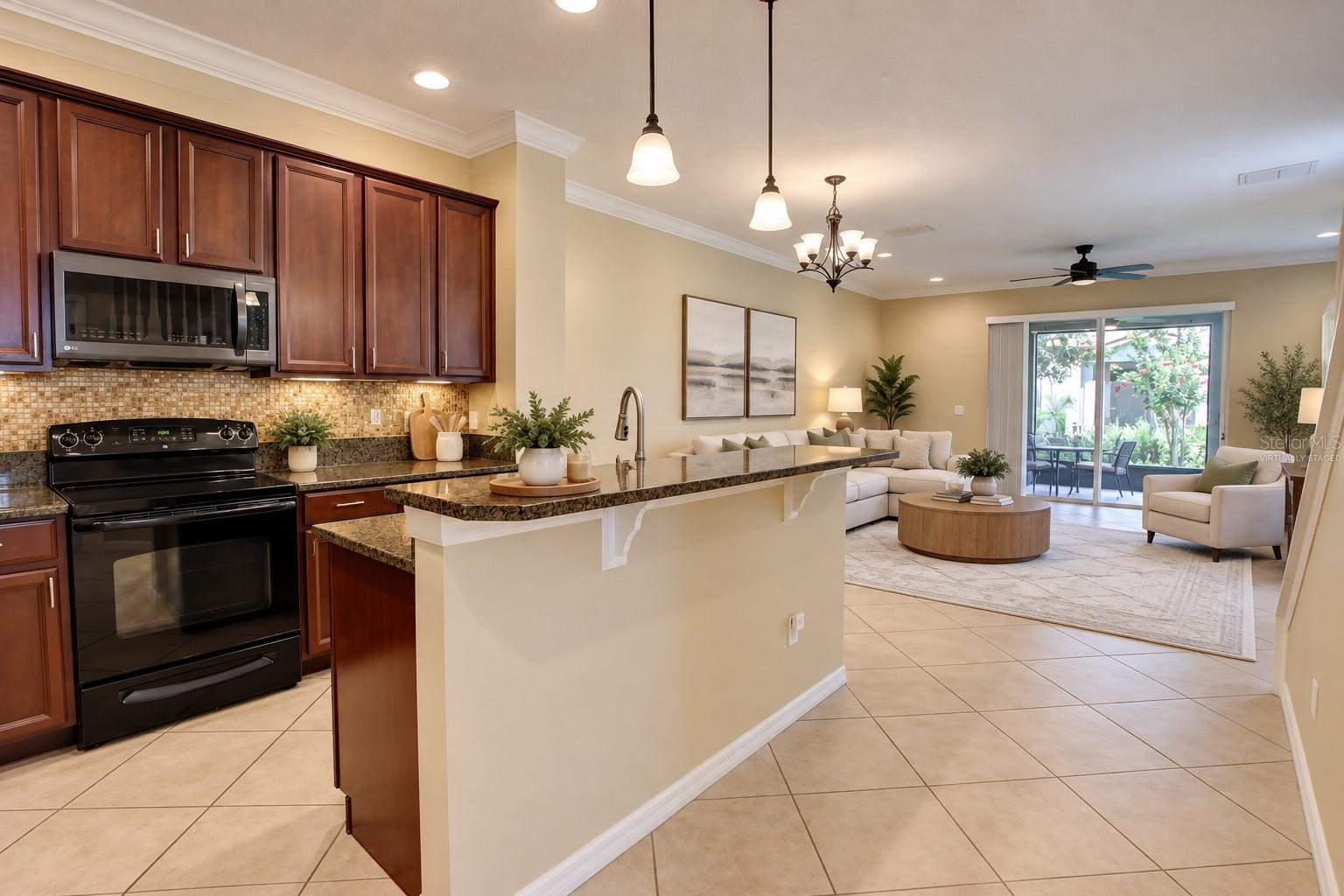 266 TERRACINA DR — photo 8