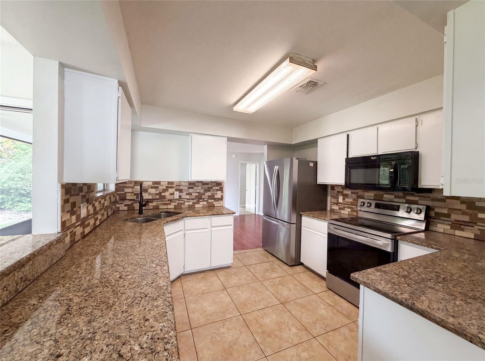 3143 BOXELDER ST — photo 2