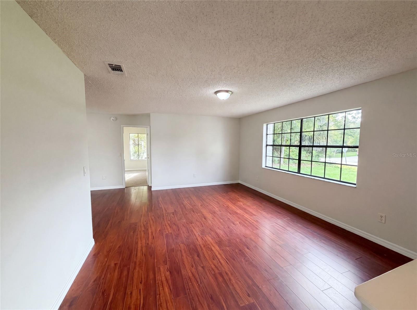 3143 BOXELDER ST — photo 3