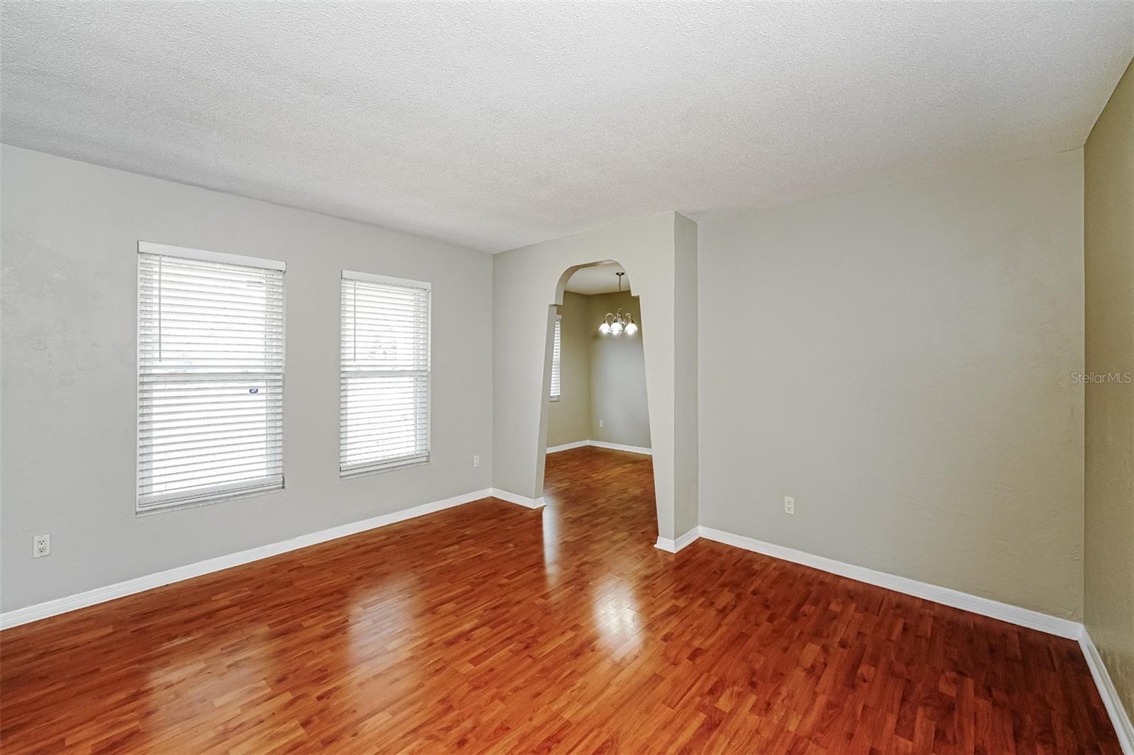 1402 FINDLAY ST — photo 5