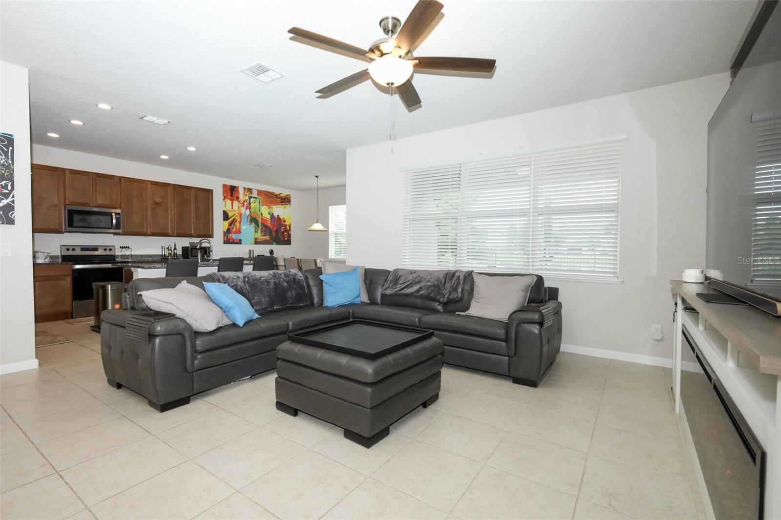 3980 LIGHTNING CT — photo 9