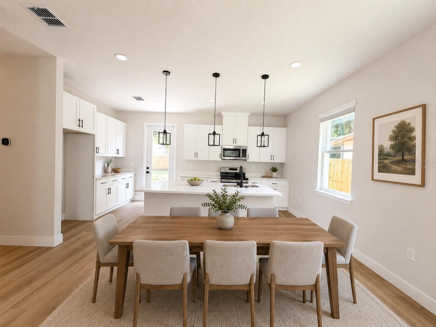 807 SANTA BARBARA DR — photo 8