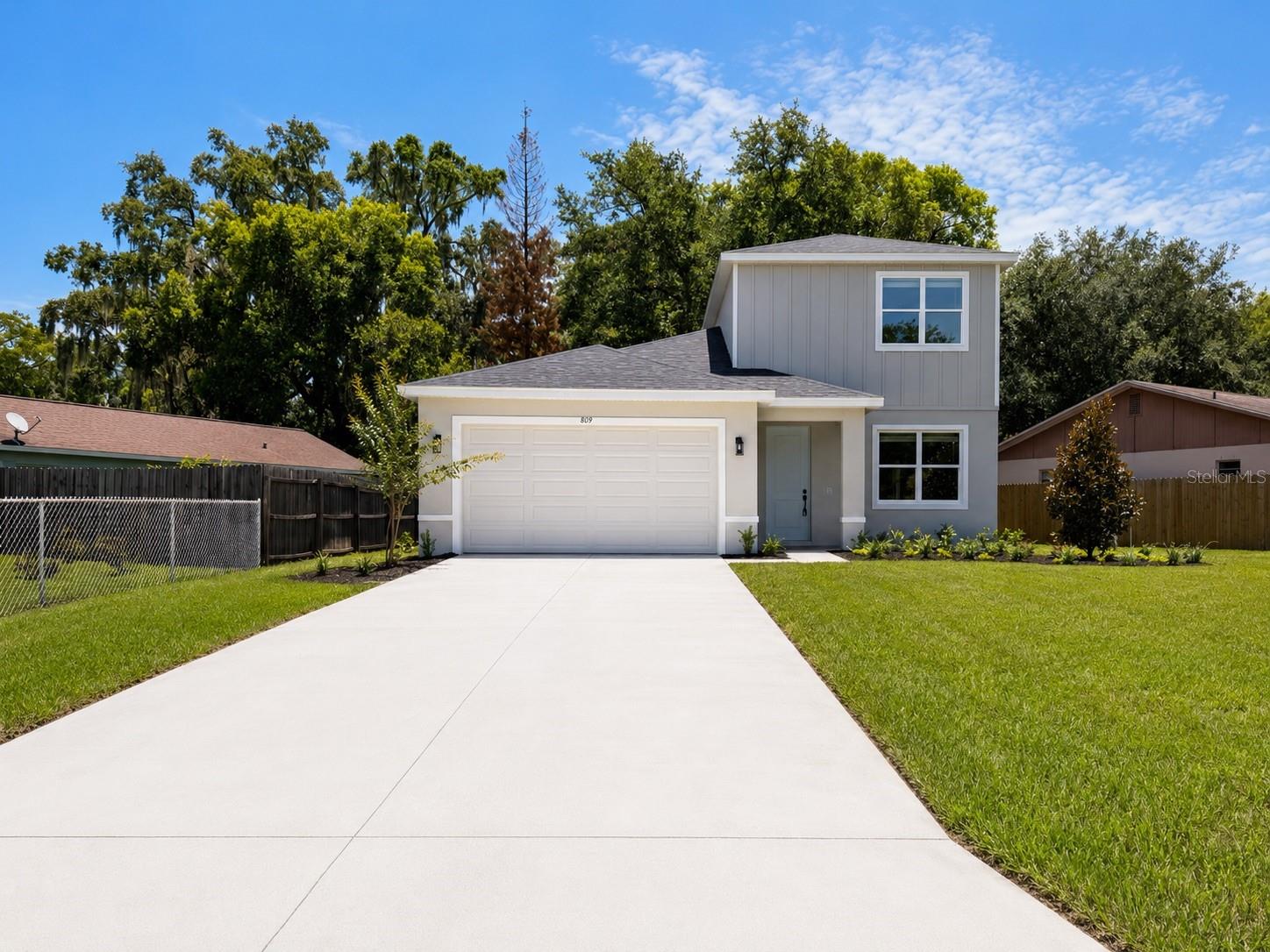807 SANTA BARBARA DR