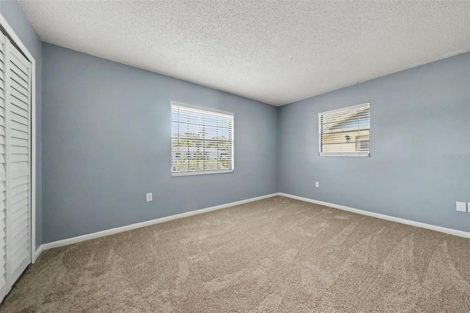 840 RAYSTON ST — photo 11