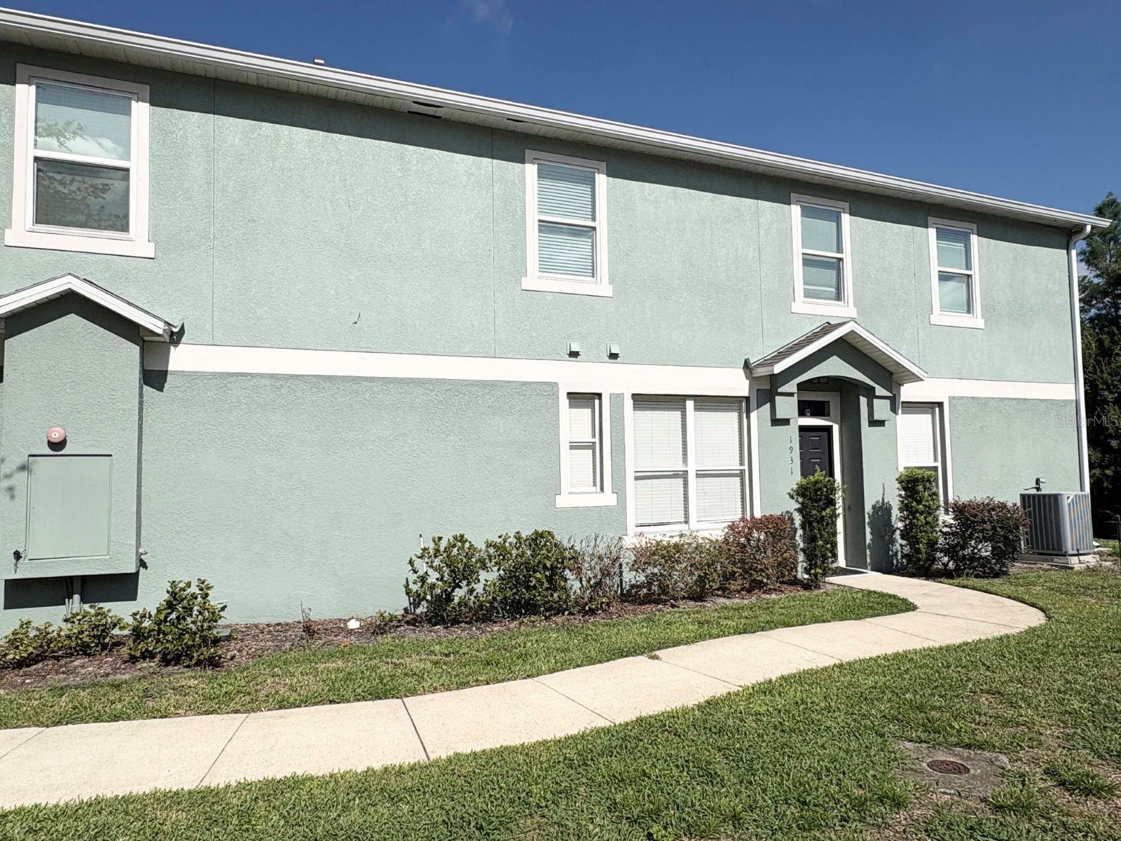 1931 SAN JACINTO CIR #1931 — photo 4