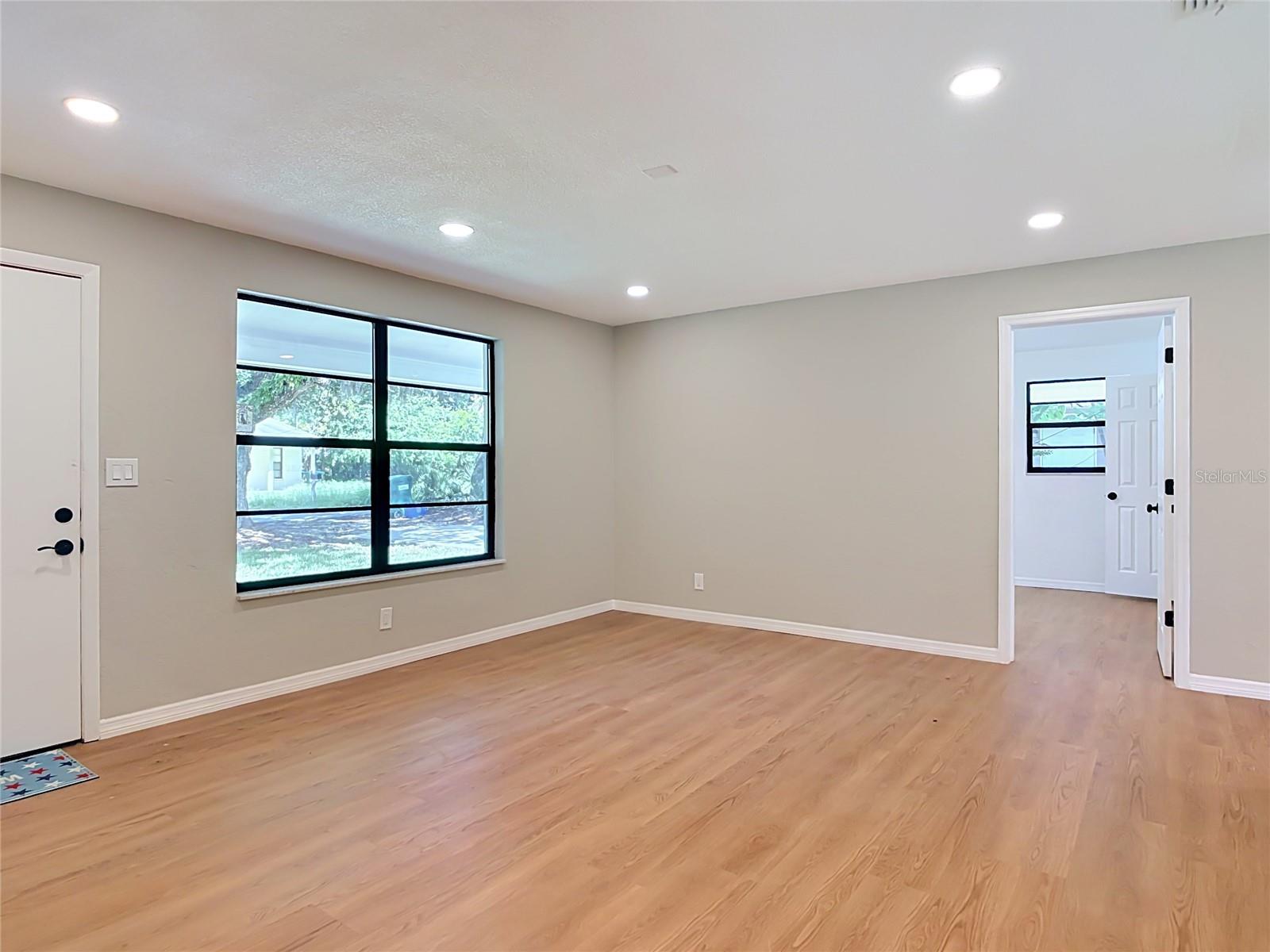 702 AVENUE A — photo 10