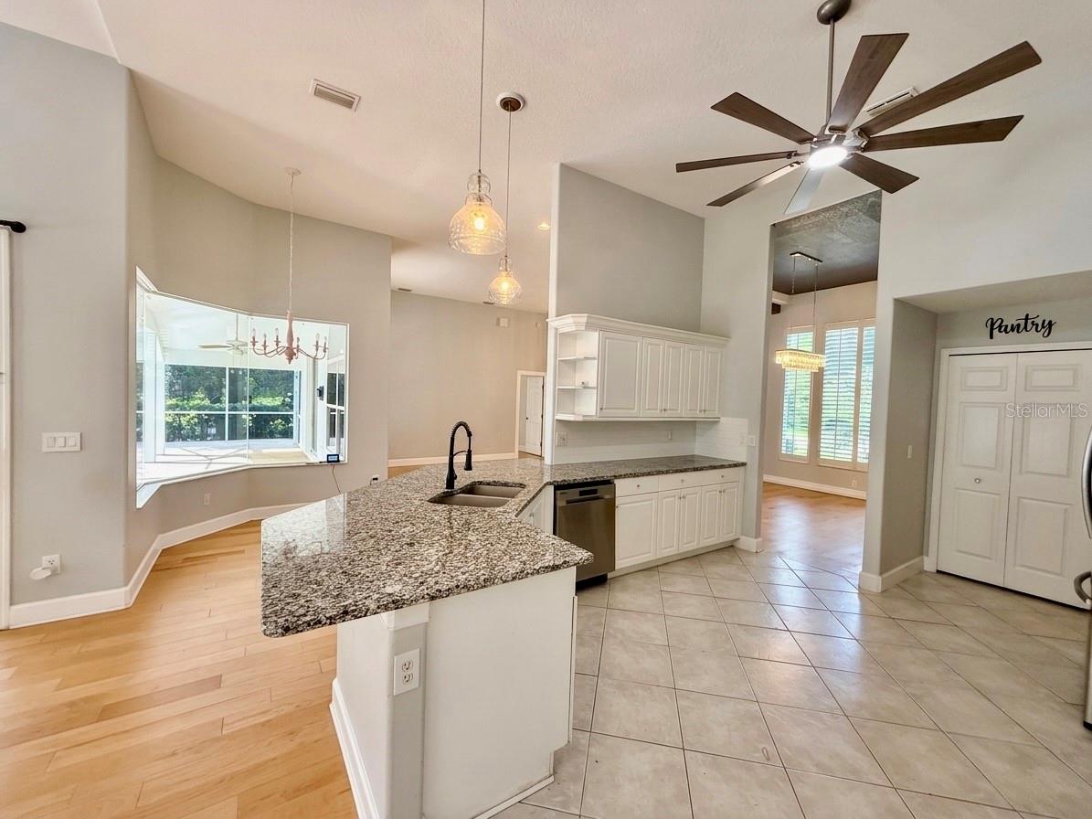 63 BAY LAKE DR — photo 4