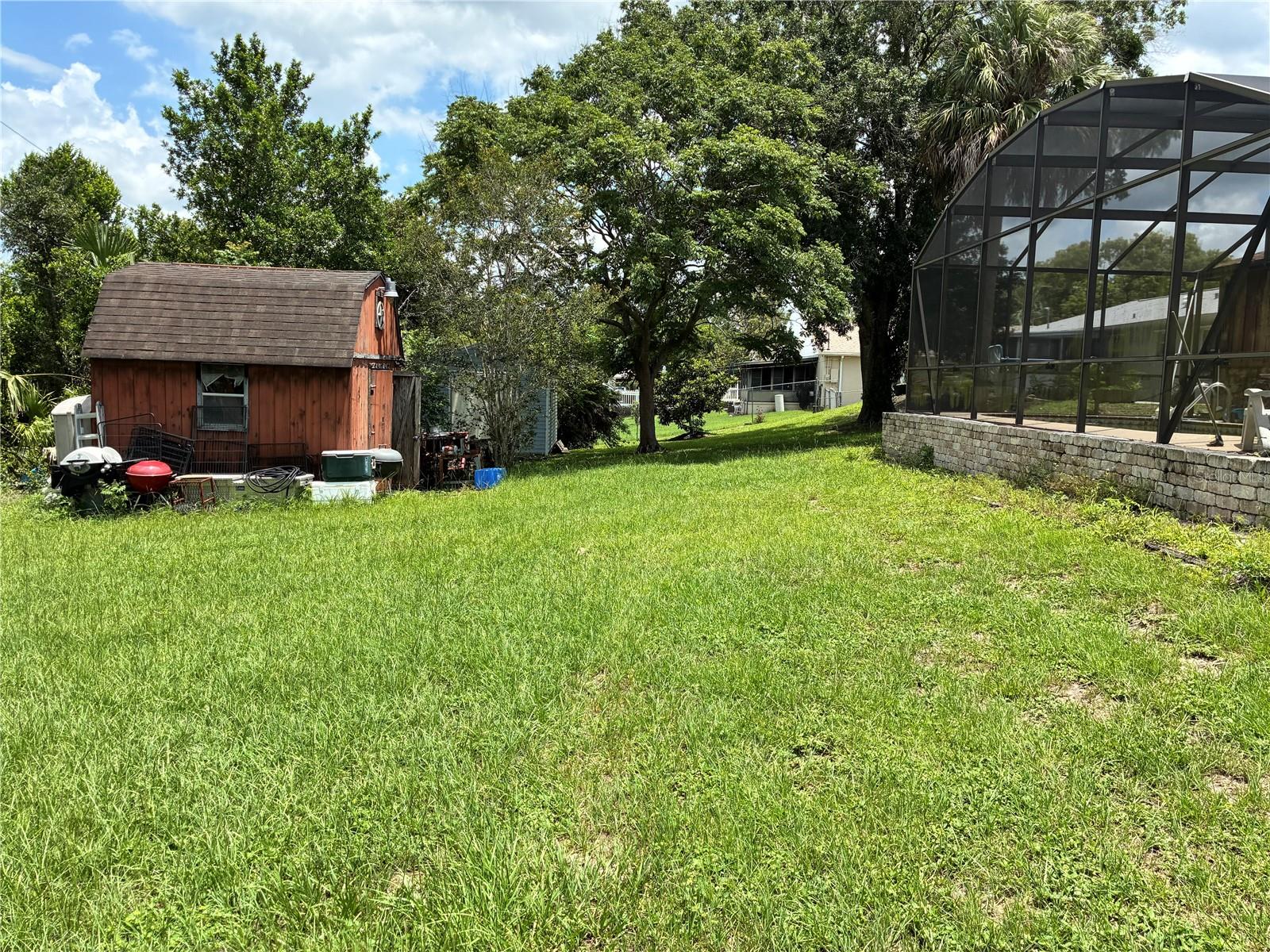 1940 W NEMO DR — photo 3