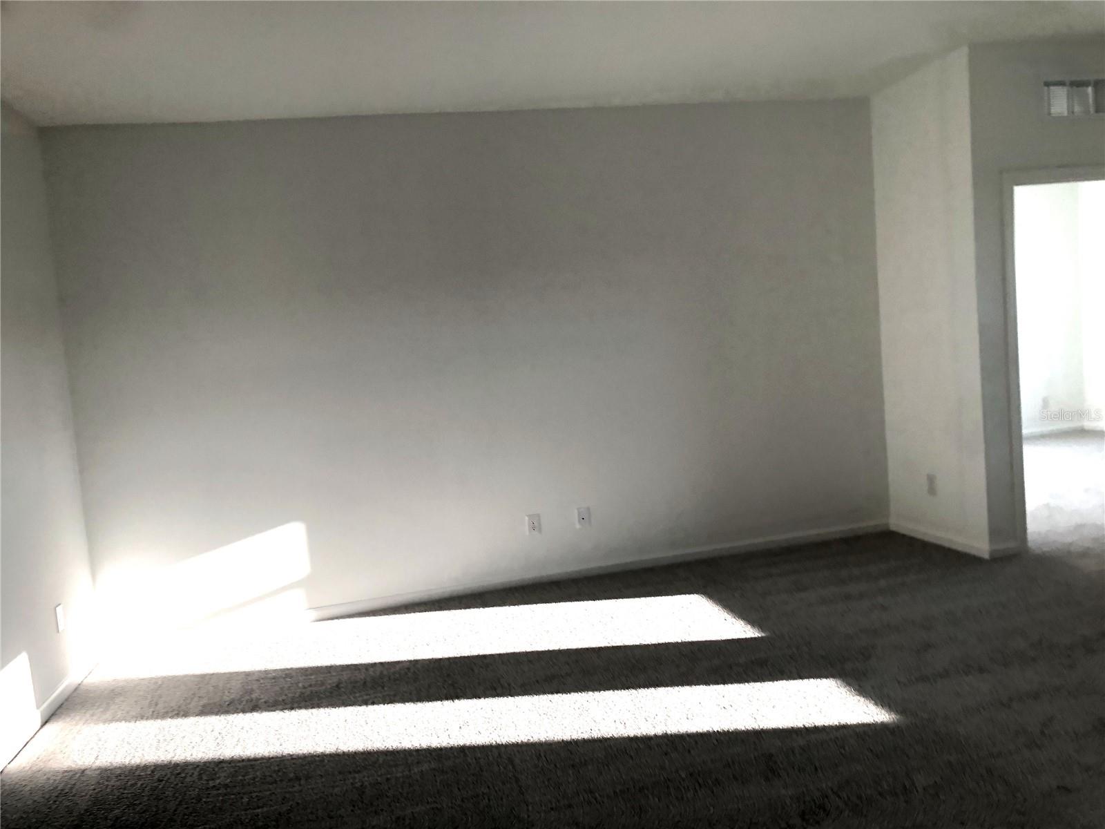 1314 DALKEITH CV — photo 8