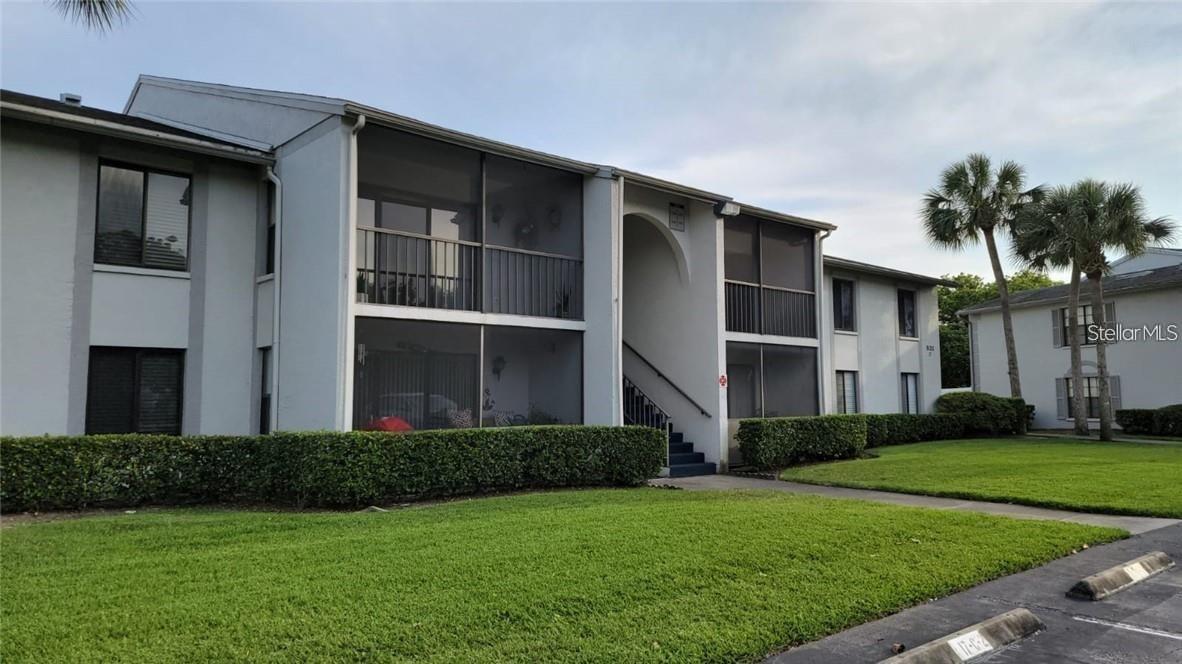 1723 PINE RIDGE RD #23
