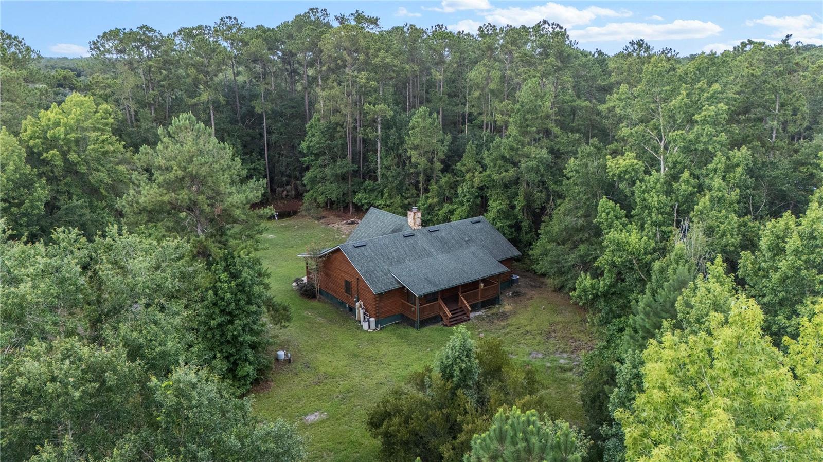 712 MALLARD DR — photo 7