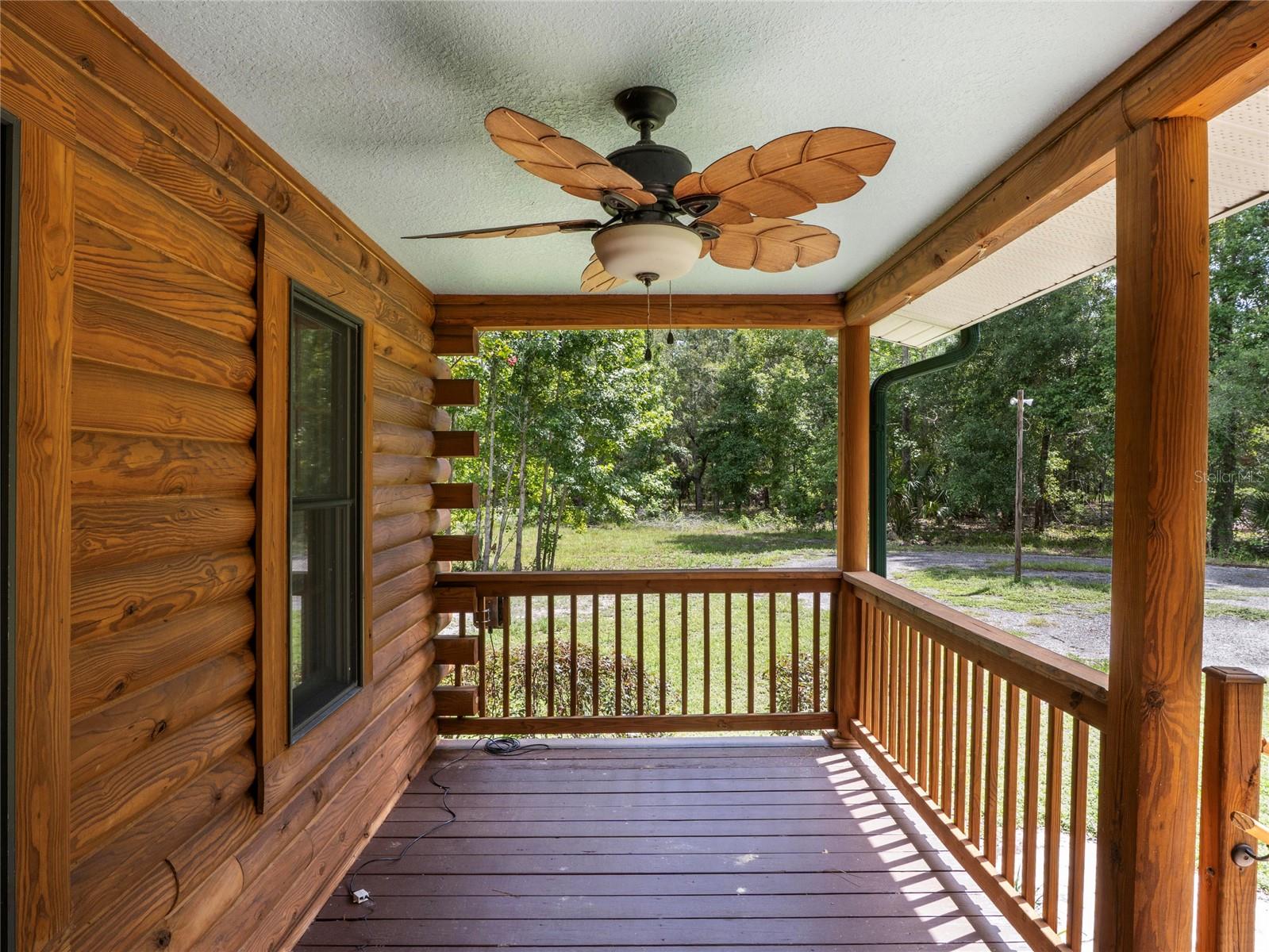 712 MALLARD DR — photo 10