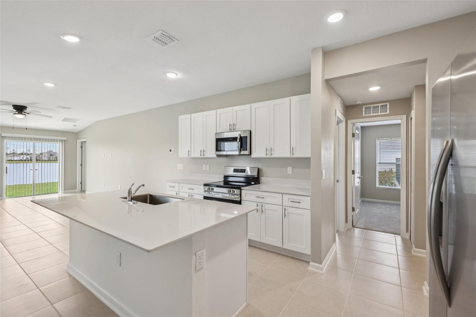 1172 BELLE ISLE LN — photo 5
