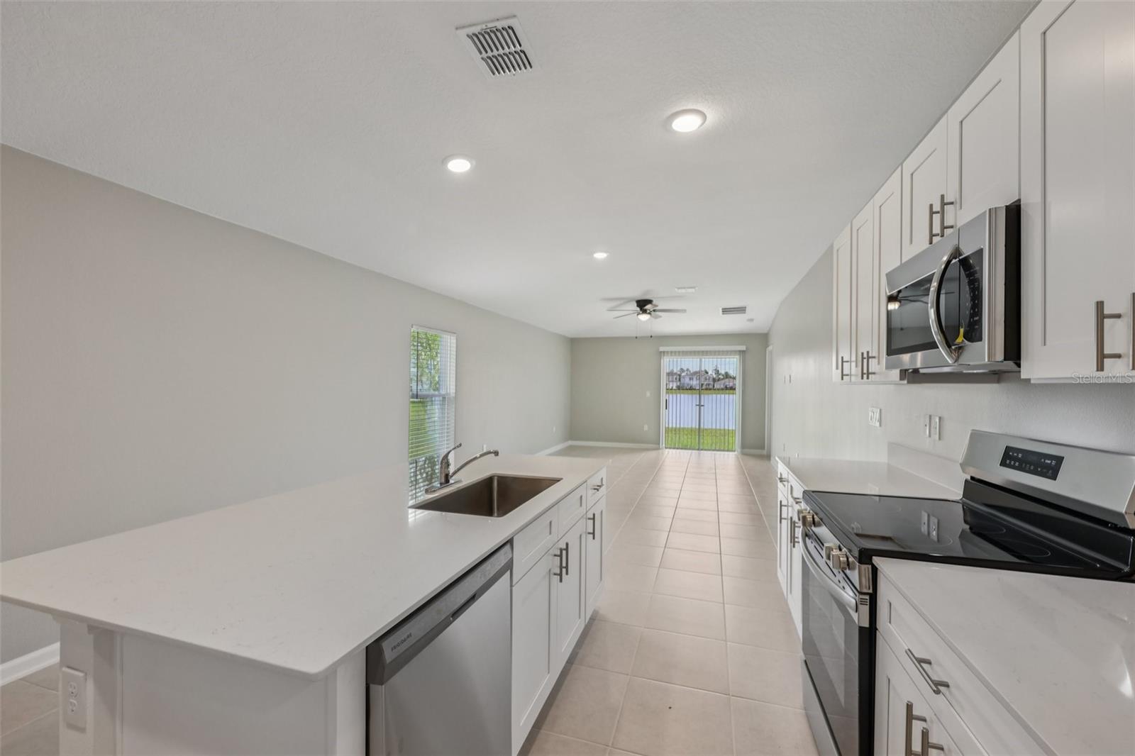1172 BELLE ISLE LN — photo 7