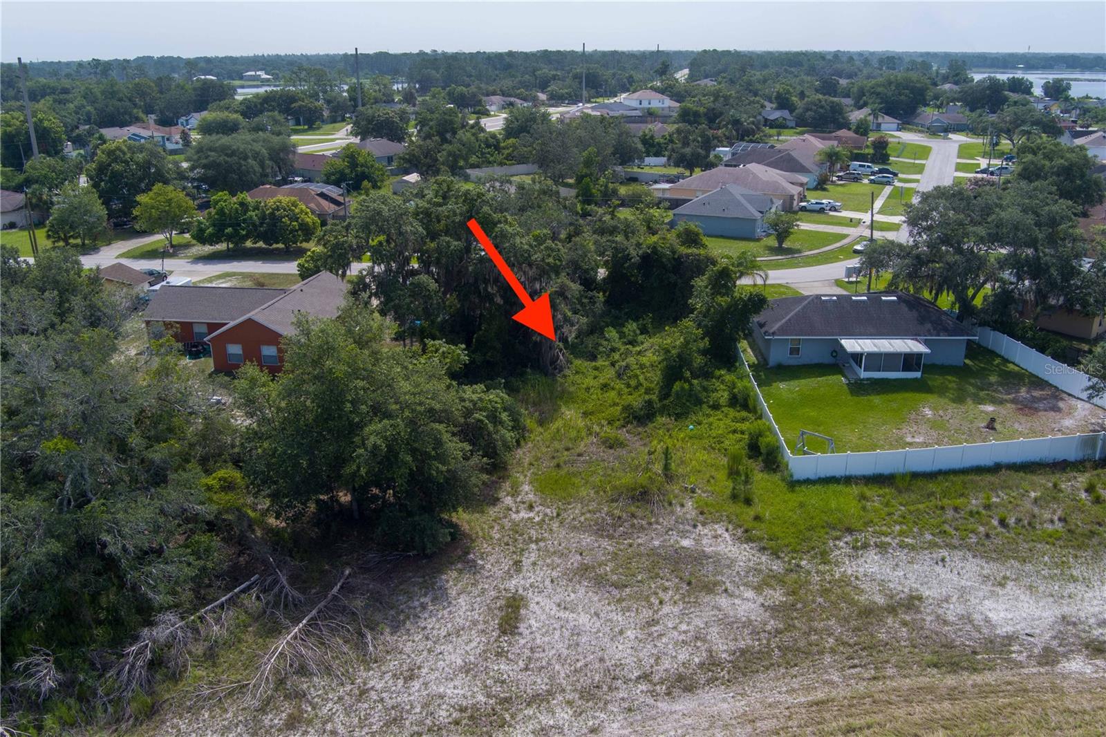 2599 HILLVIEW CIR — photo 4