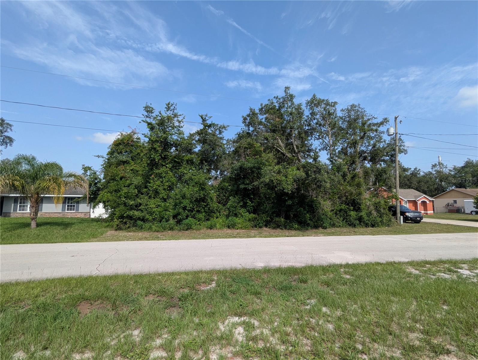 2599 HILLVIEW CIR — photo 5