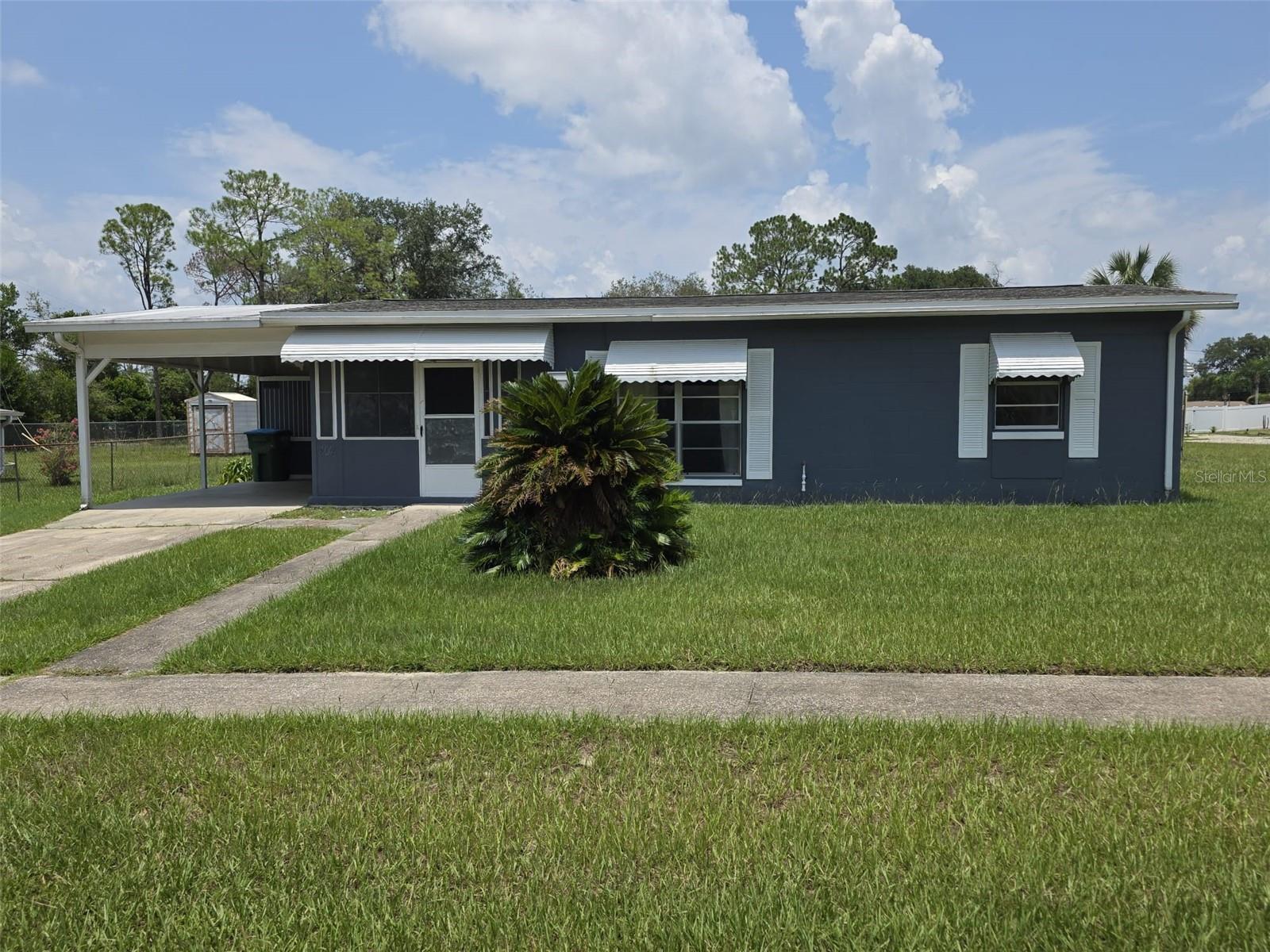 802 CRAWFORD ST — photo 3