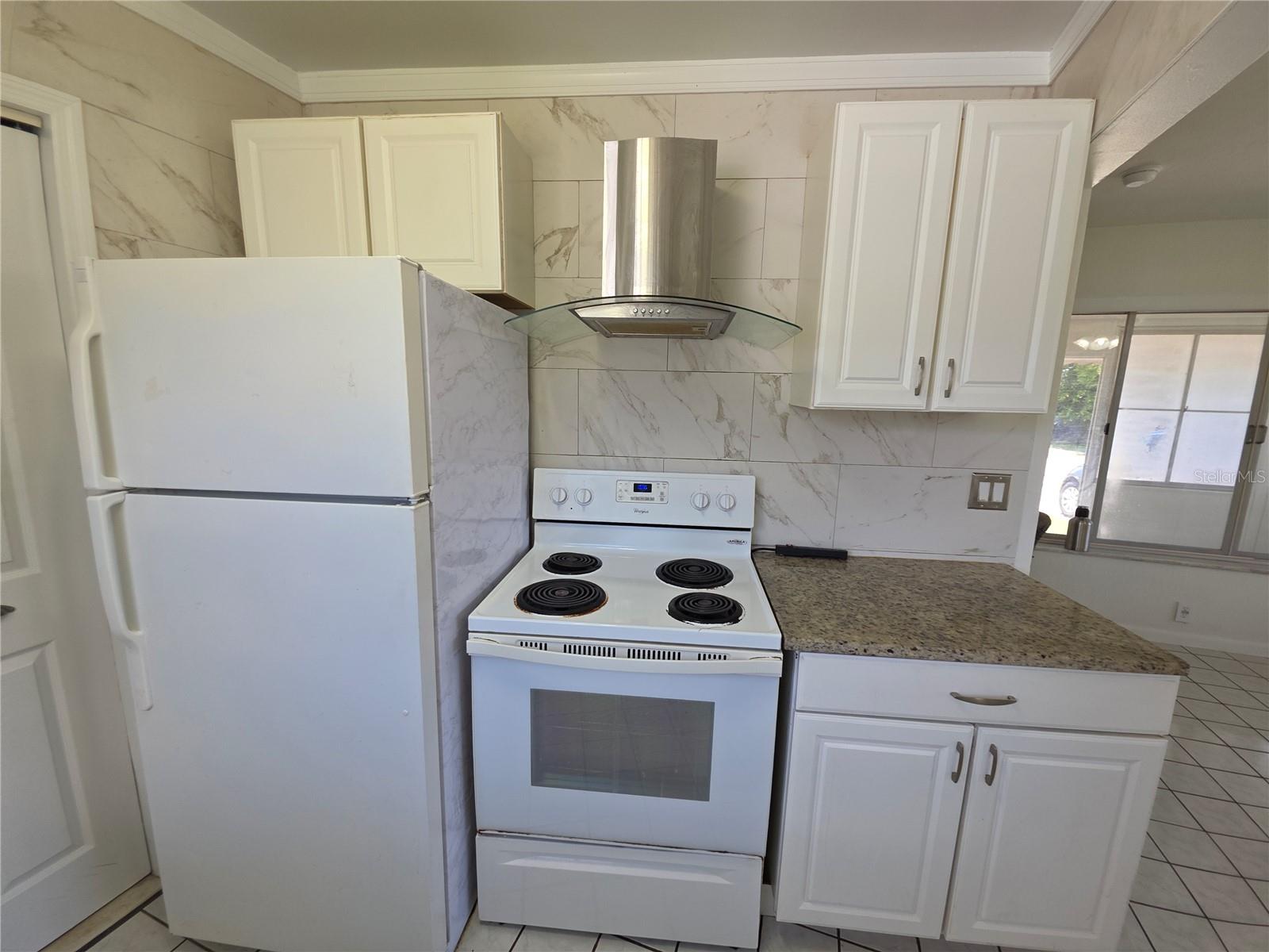 802 CRAWFORD ST — photo 8
