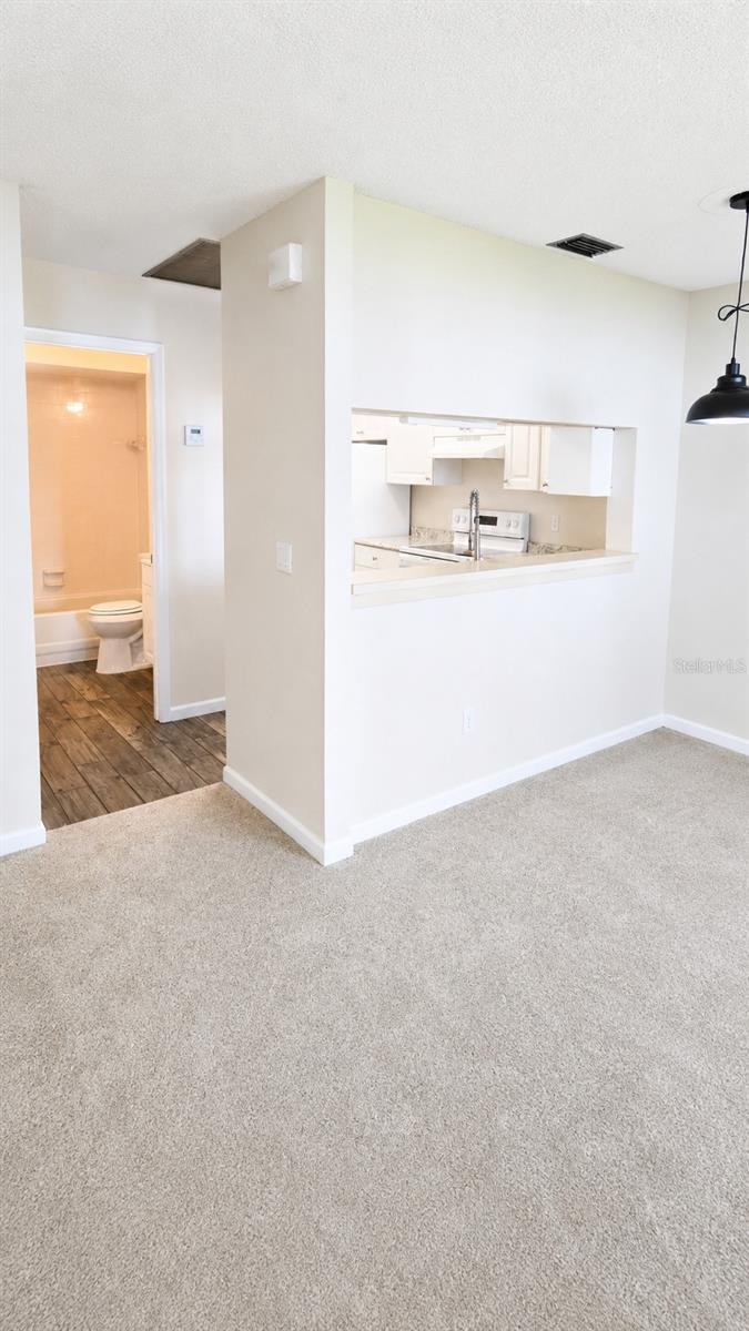 703 NORTHLAKE DR #703 — photo 11