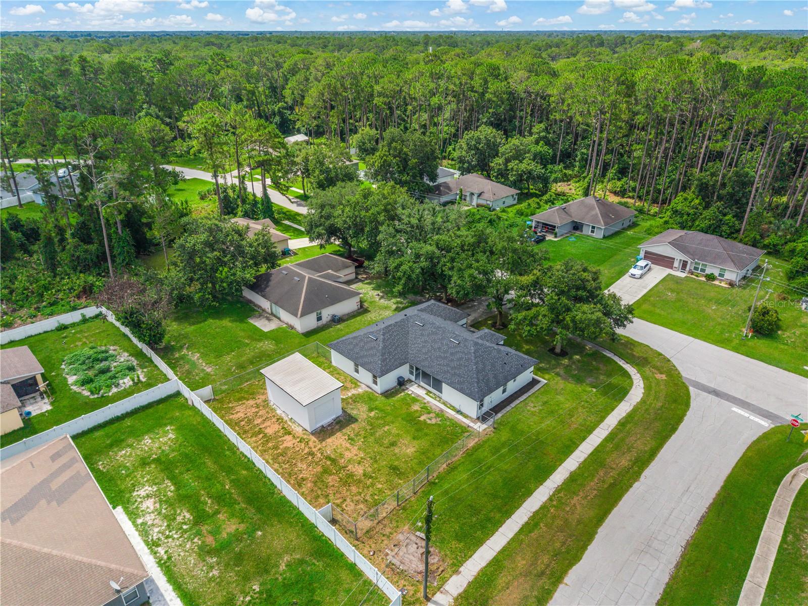 2570 COACHMAN DR — photo 12