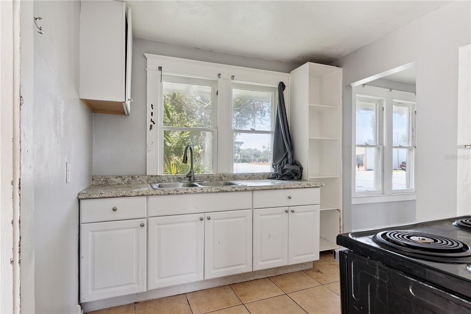 821 N RIDGEWOOD AVE — photo 8