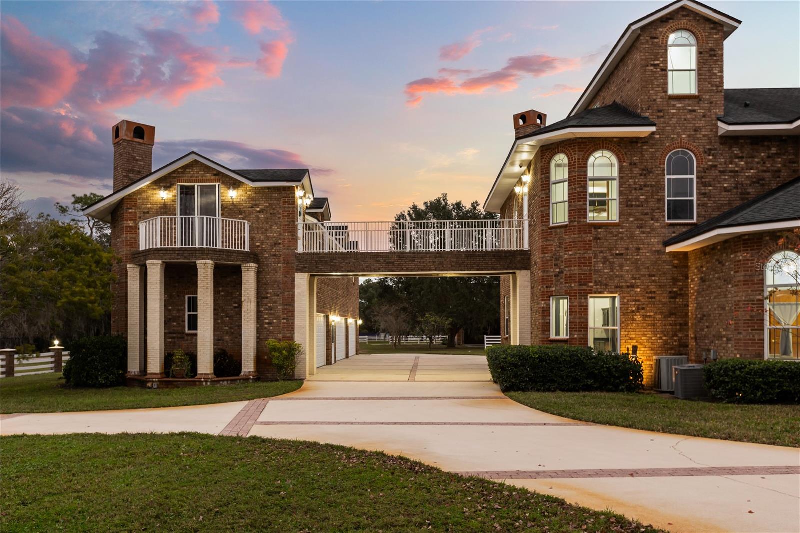 1501 LAKE MARKHAM RD — photo 4