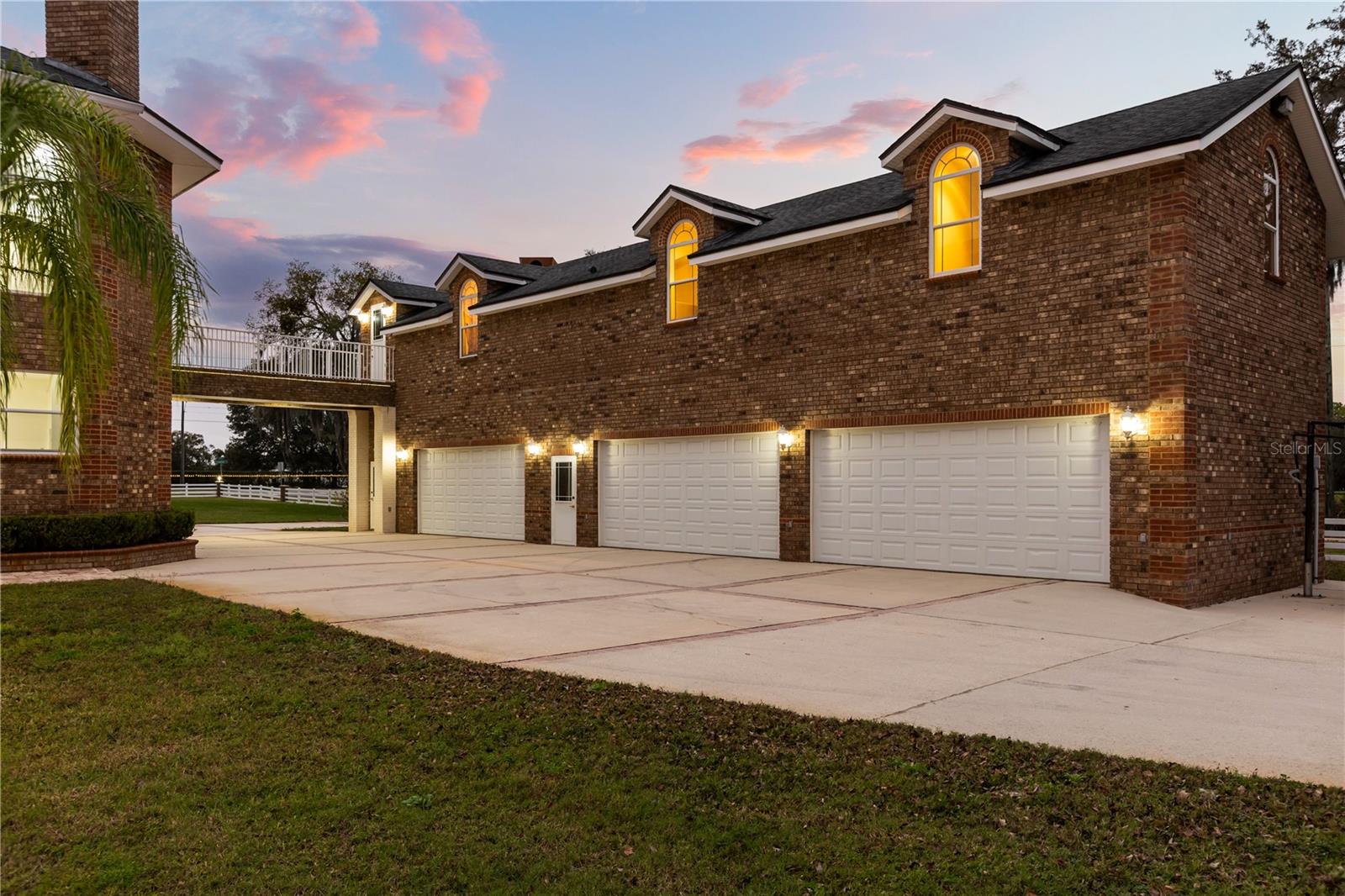 1501 LAKE MARKHAM RD — photo 6