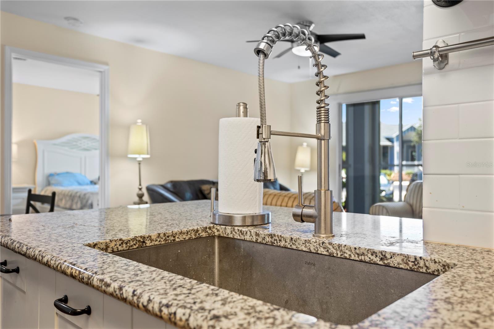 2504 GRASSY POINT DR #100 — photo 10