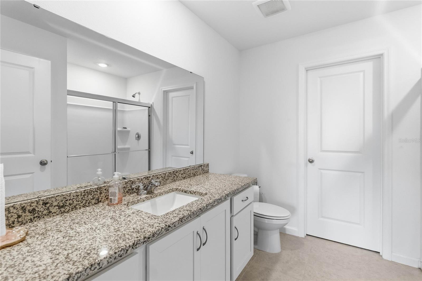 1457 DALKEITH CV — photo 11