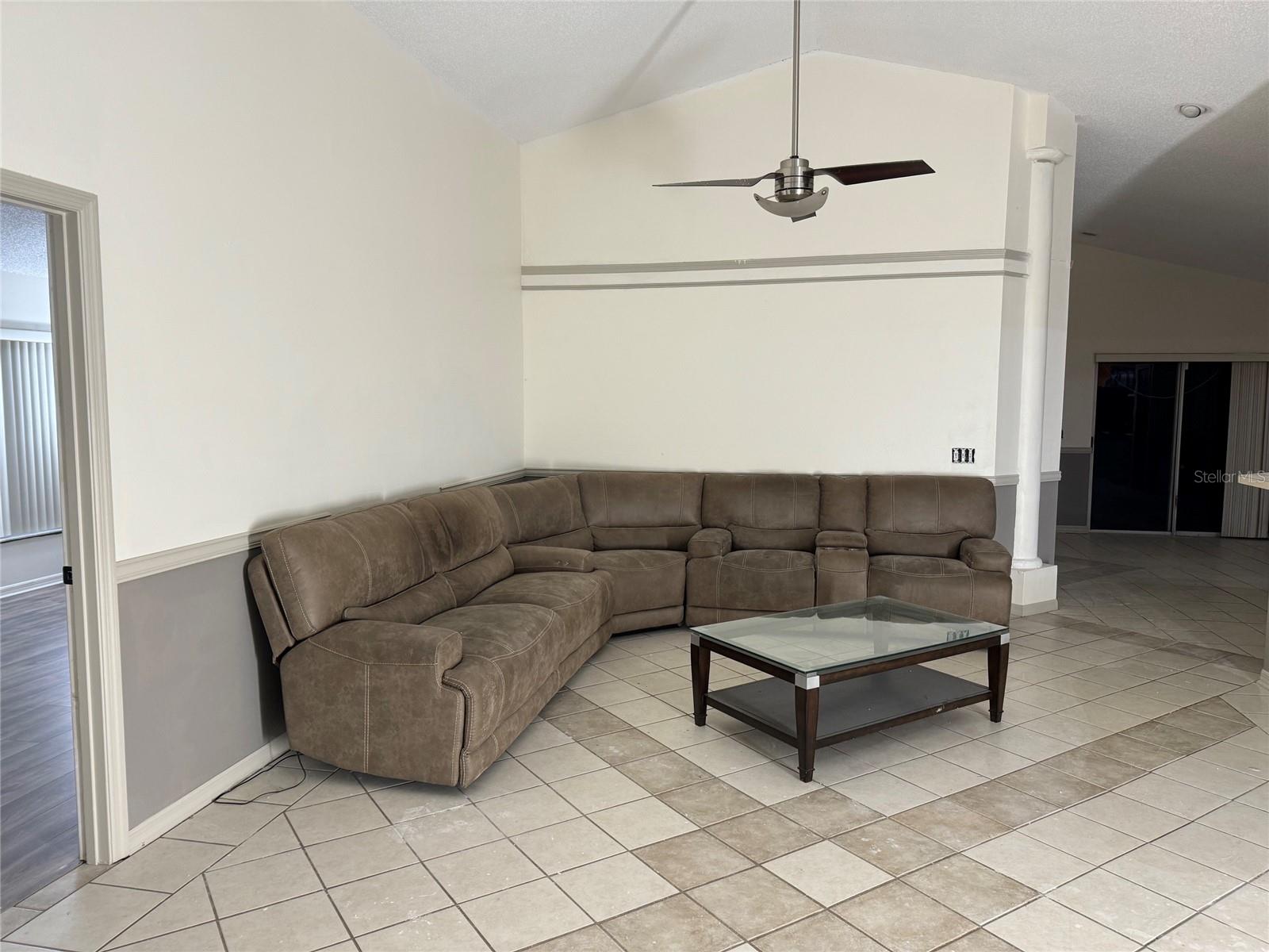 815 DELFINO PL — photo 7