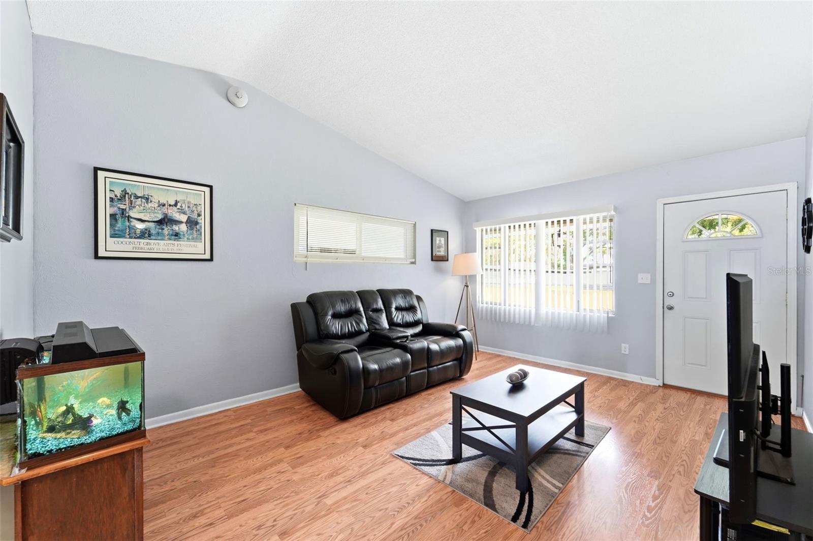 123 E LAKE MARY DR — photo 8