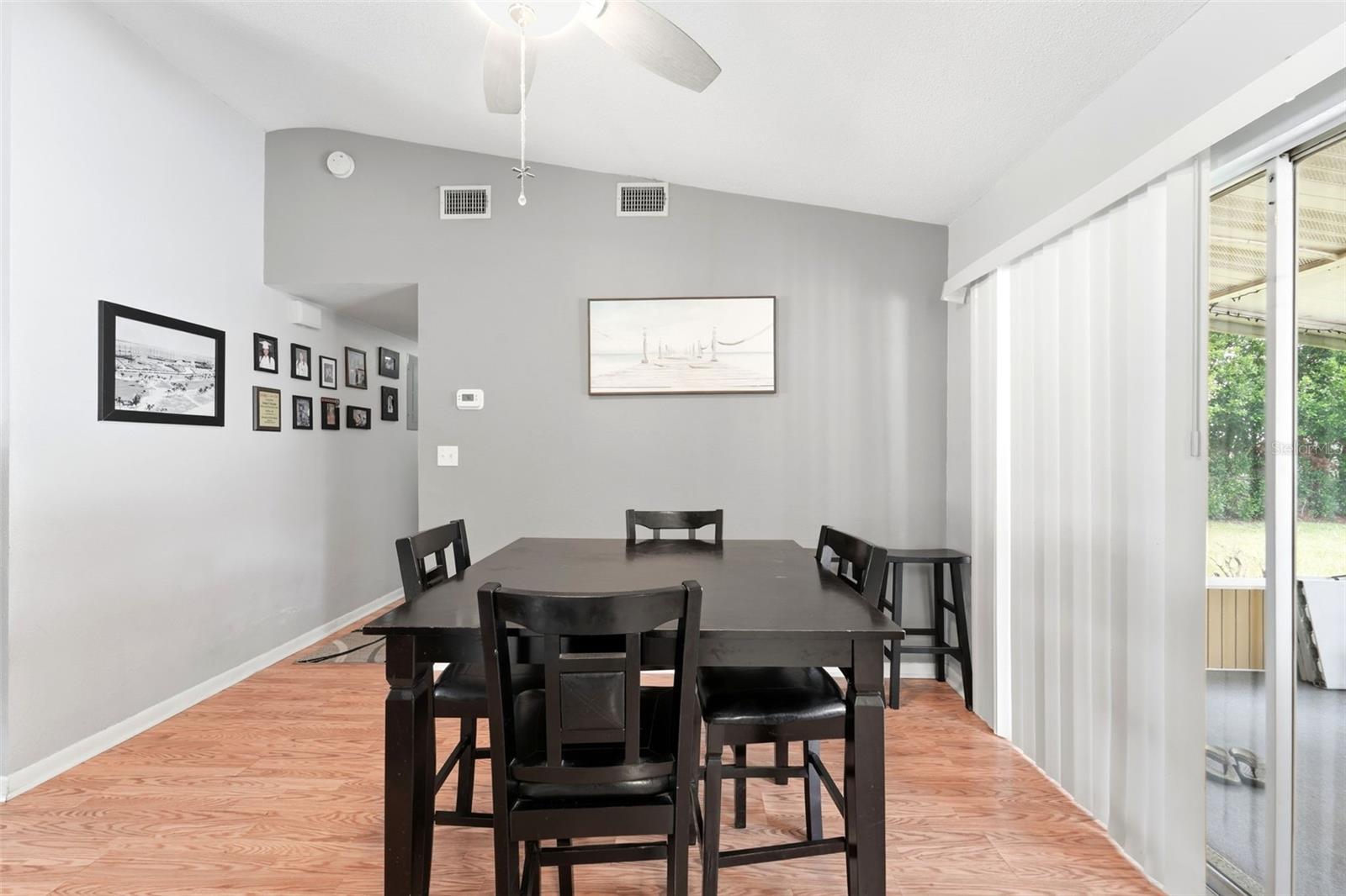 123 E LAKE MARY DR — photo 10