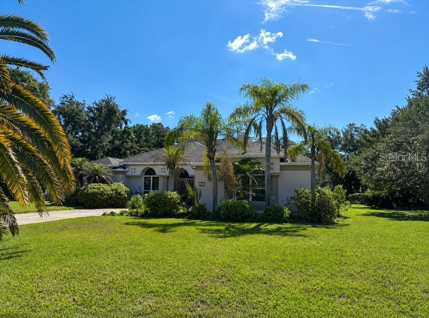 1521 SHADOW PINES DR — photo 3