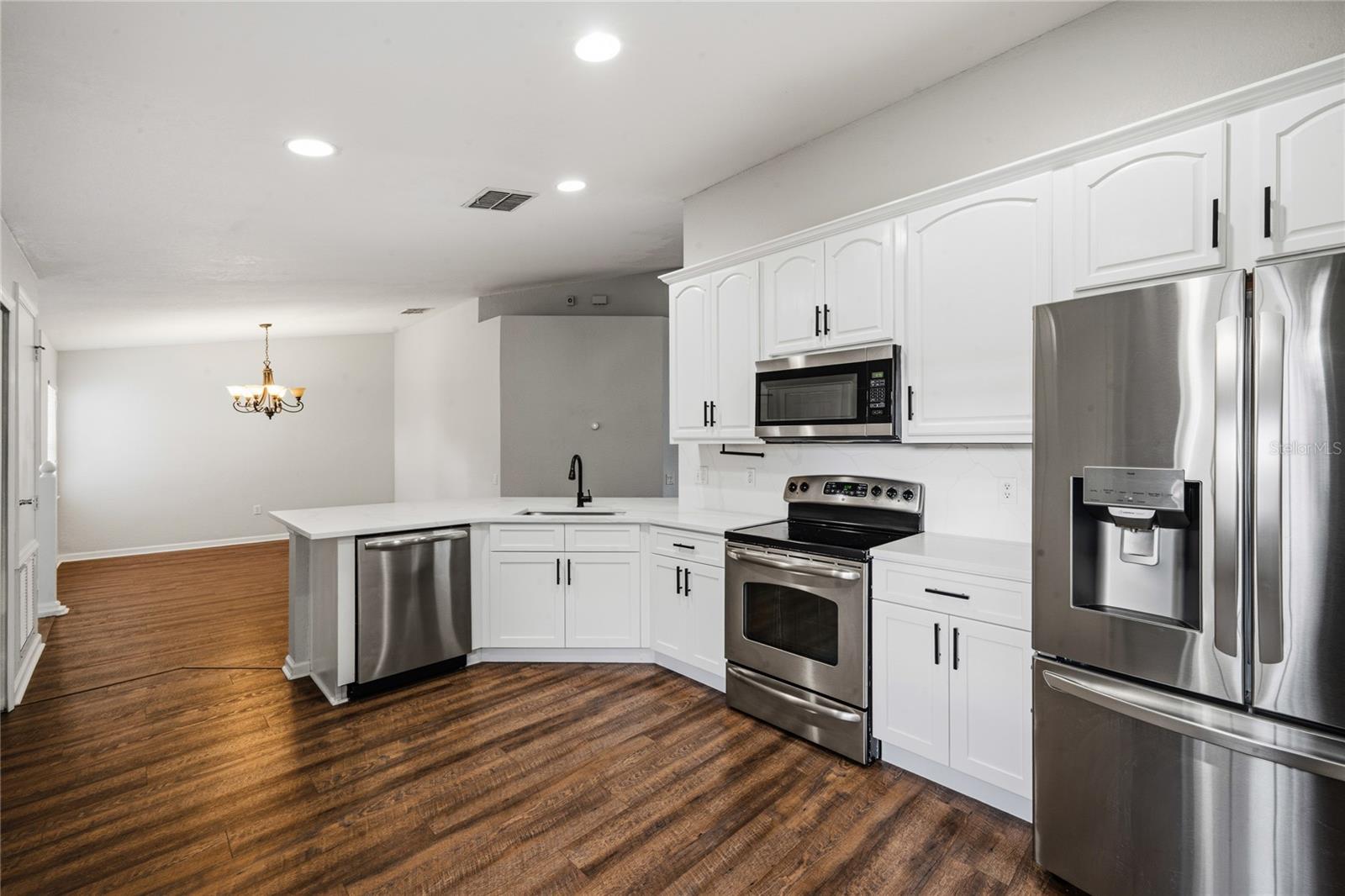 417 HILGARD CV #. — photo 10