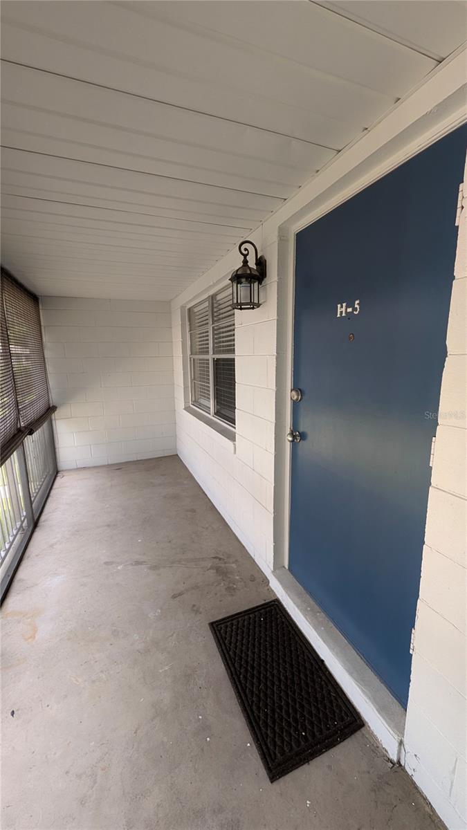 700 E AIRPORT BLVD #H5 — photo 2
