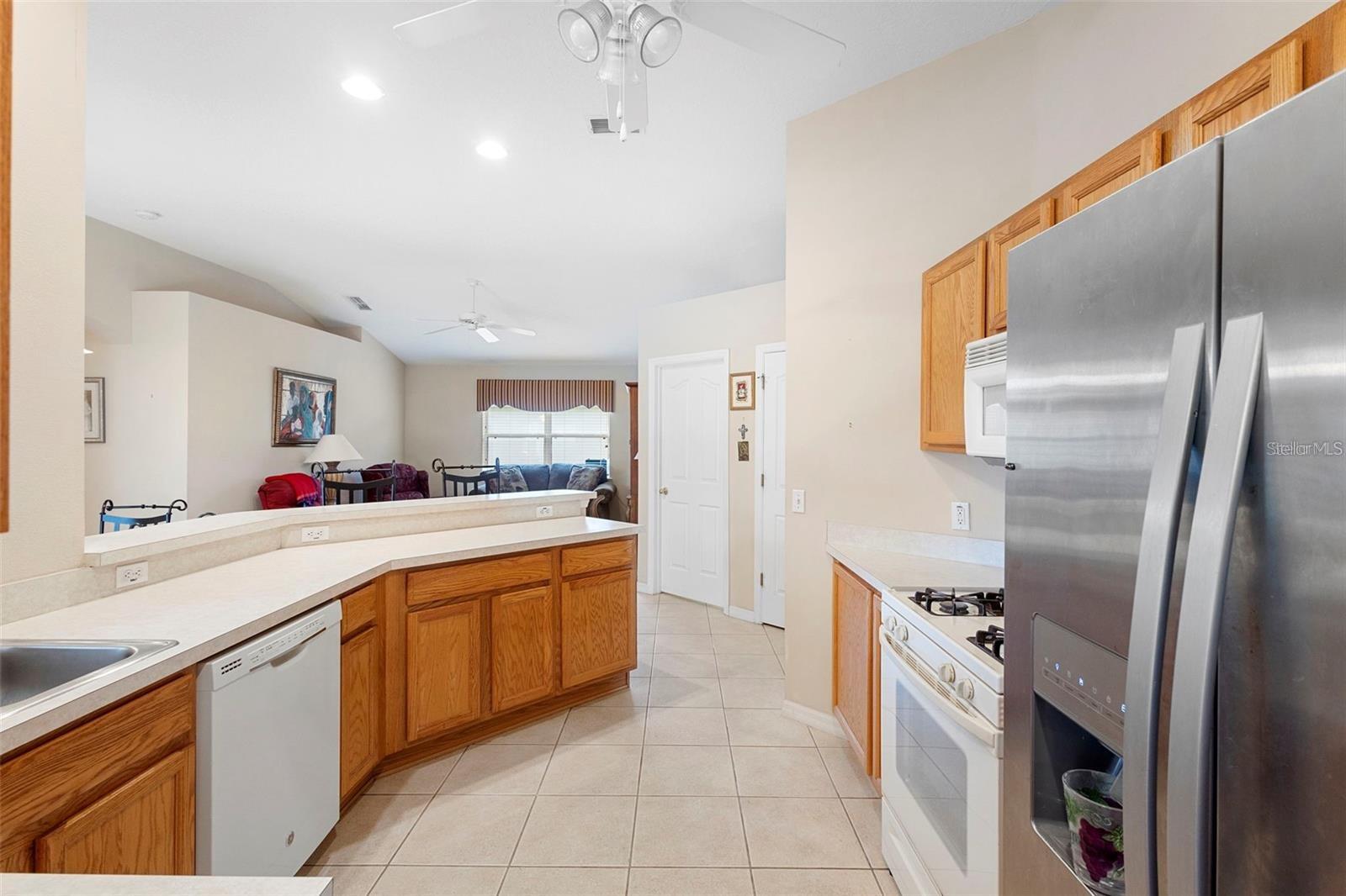 713 MOUNTAIN ASH WAY — photo 6