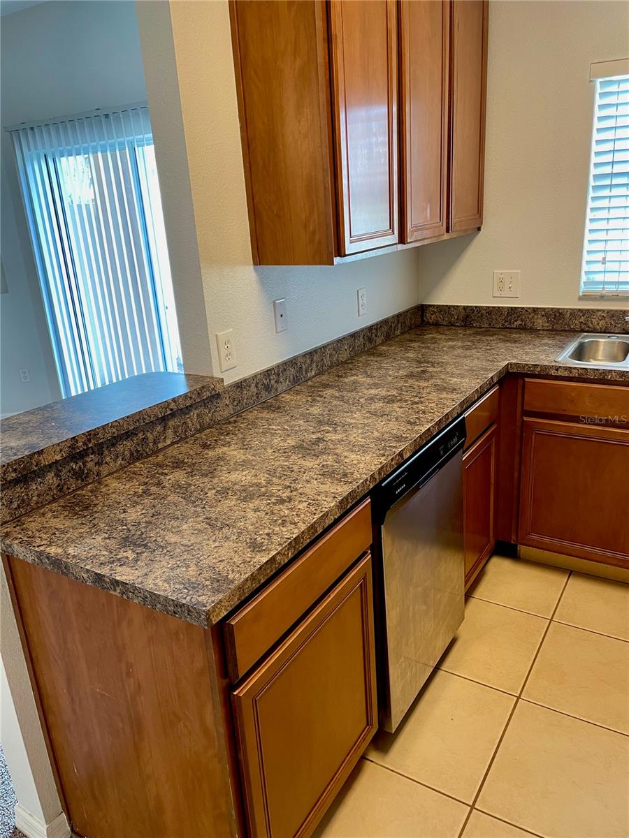 1131 LONG OAK WAY — photo 7