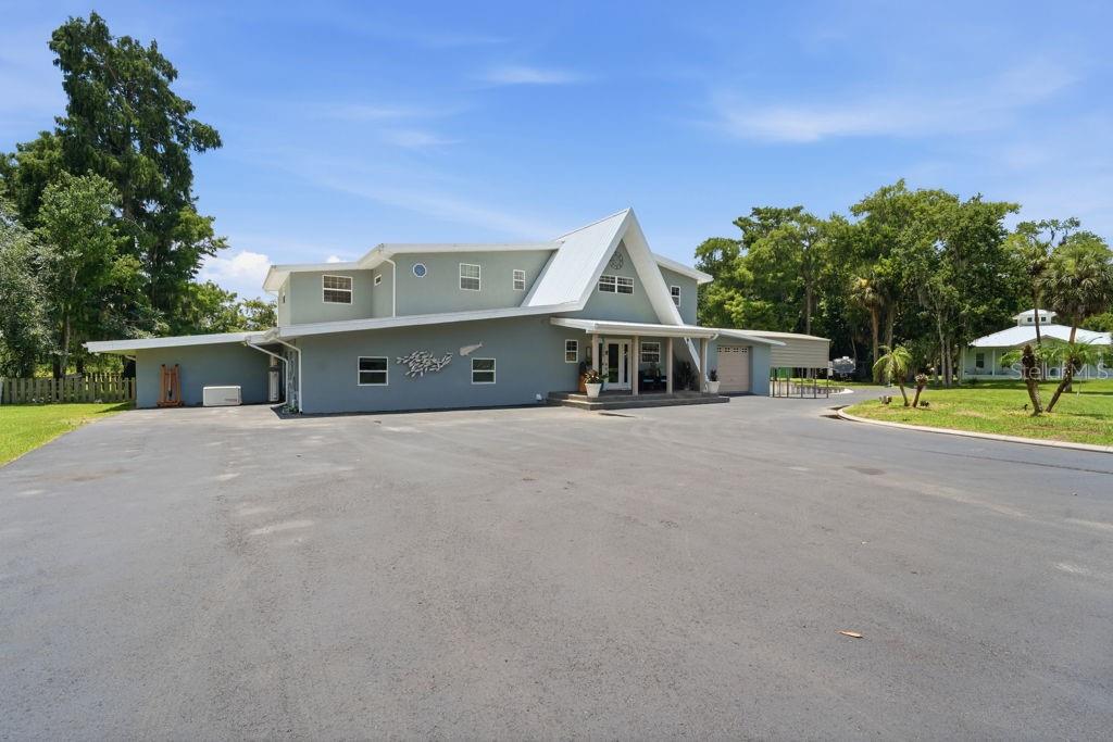 220 BRANDY CT — photo 4