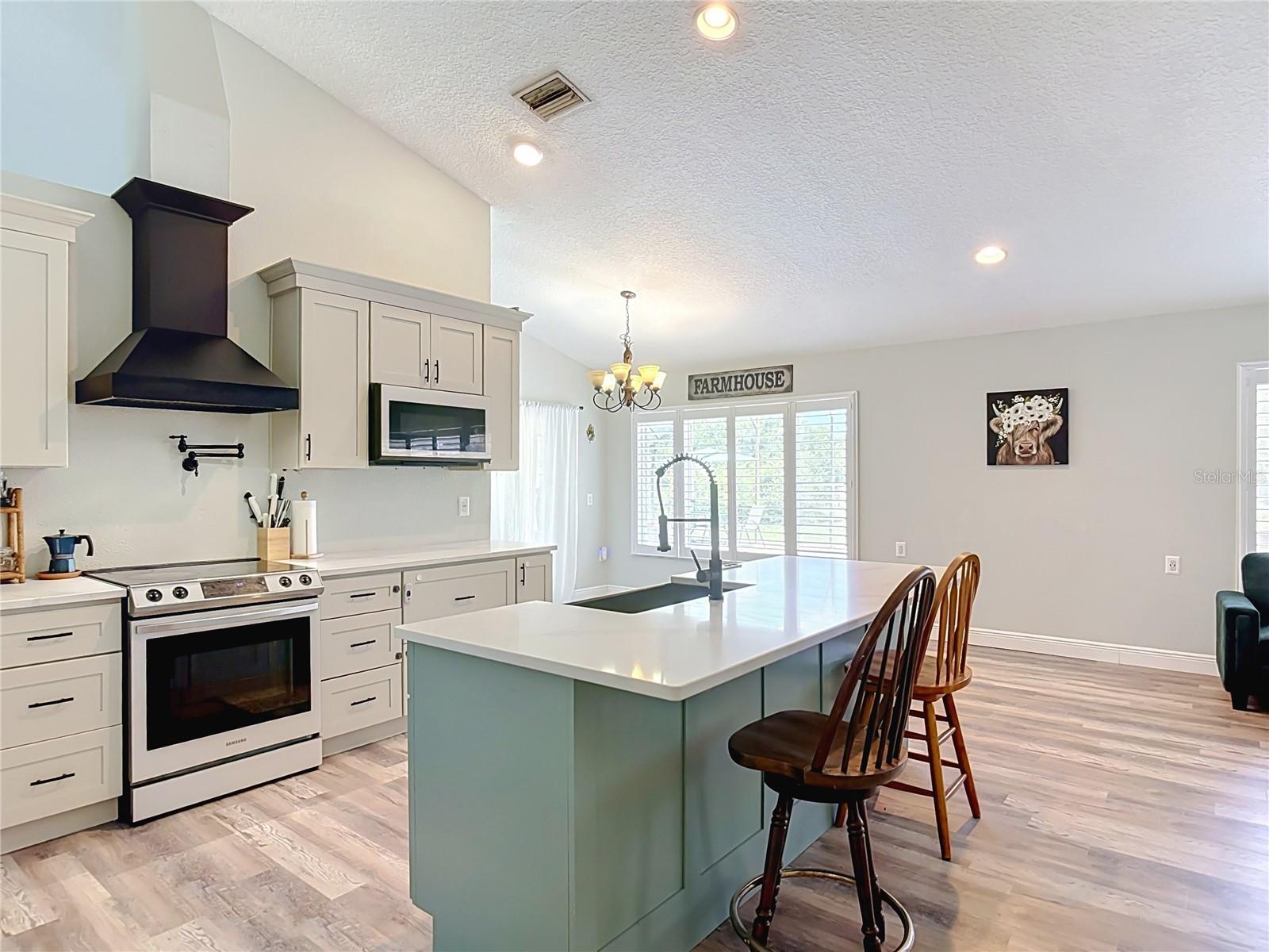 3000 LOCKWOOD BLVD — photo 11