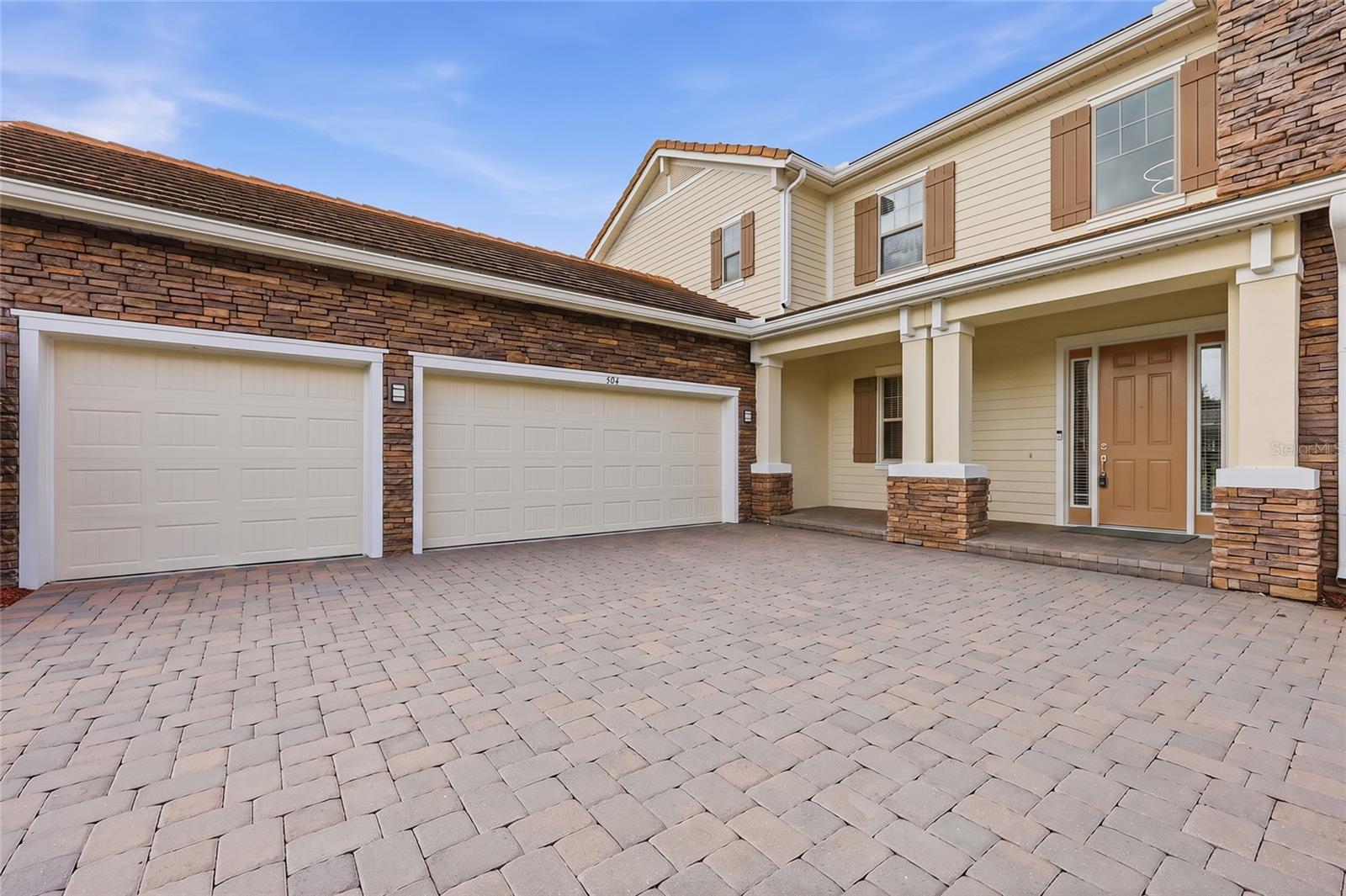 504 CINDER PT — photo 3