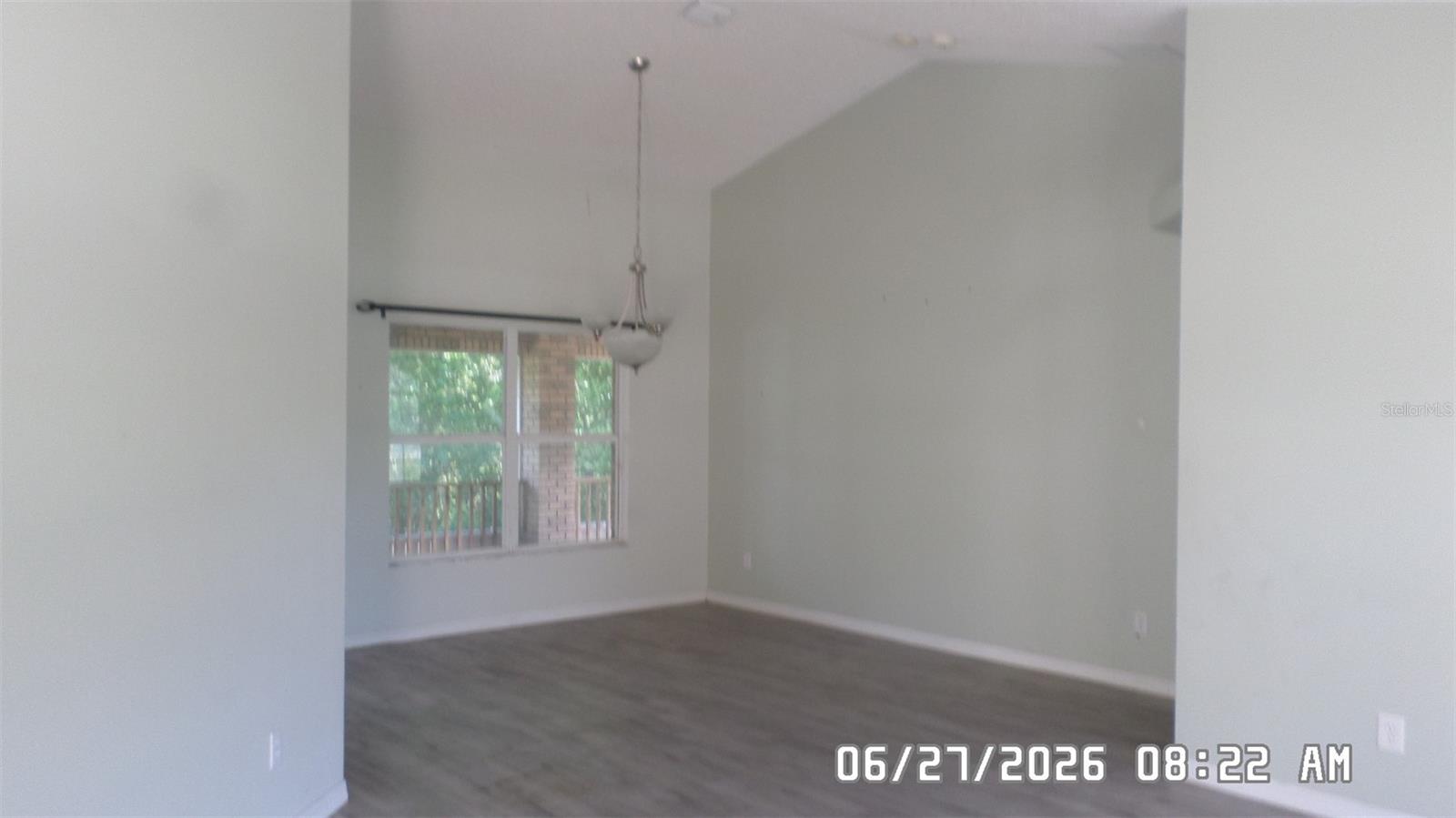 1638 W AKRON DR — photo 3