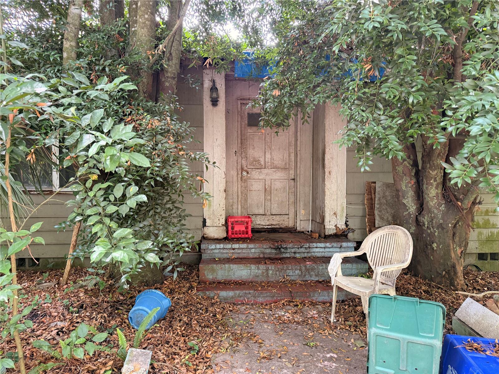 1804 S MAPLE AVE — photo 2