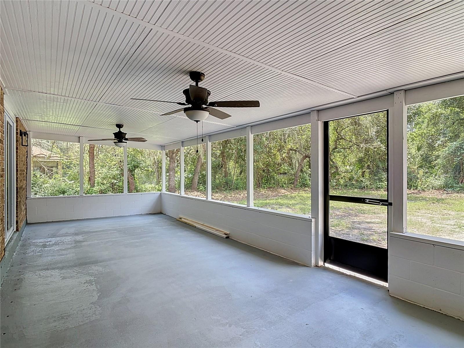 1483 TIVOLI DR — photo 4