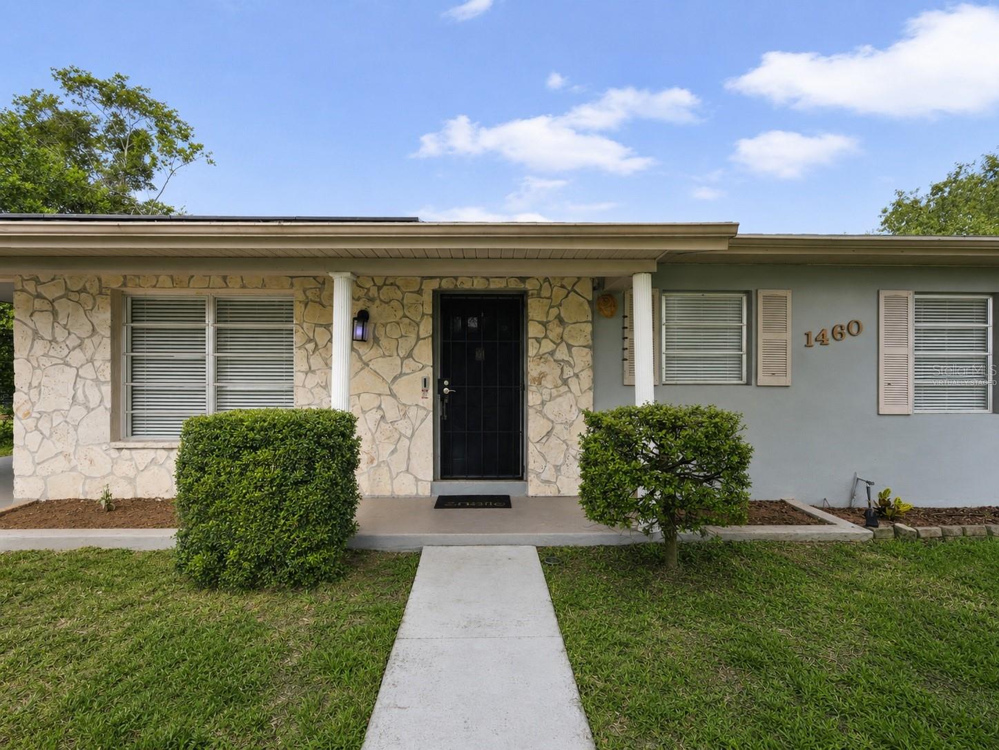 1460 E LOMBARDY DR — photo 3