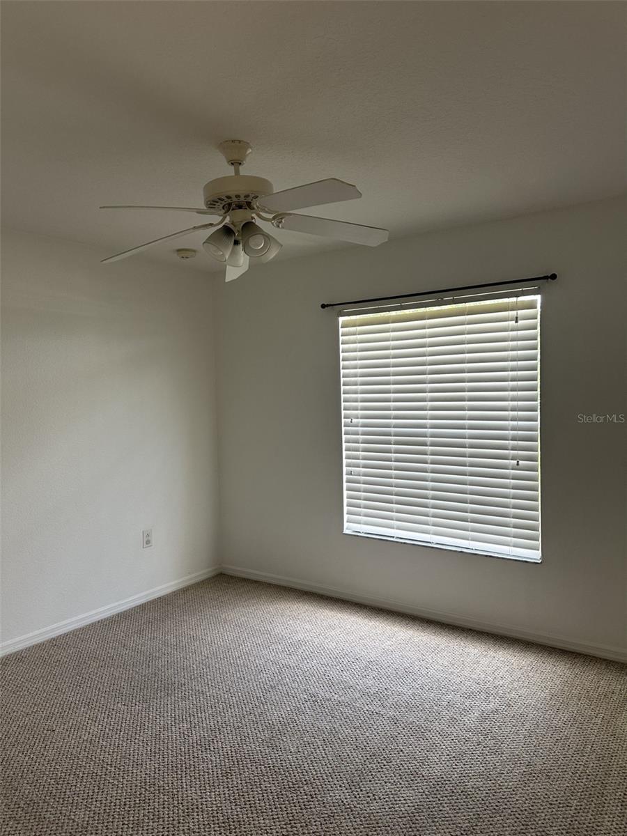 2149 N NORMANDY BLVD — photo 9