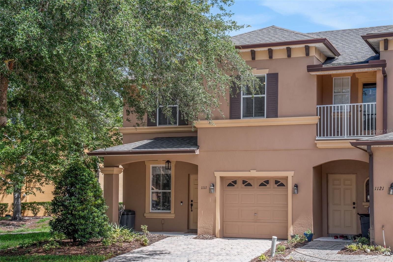 1111 LONG OAK WAY